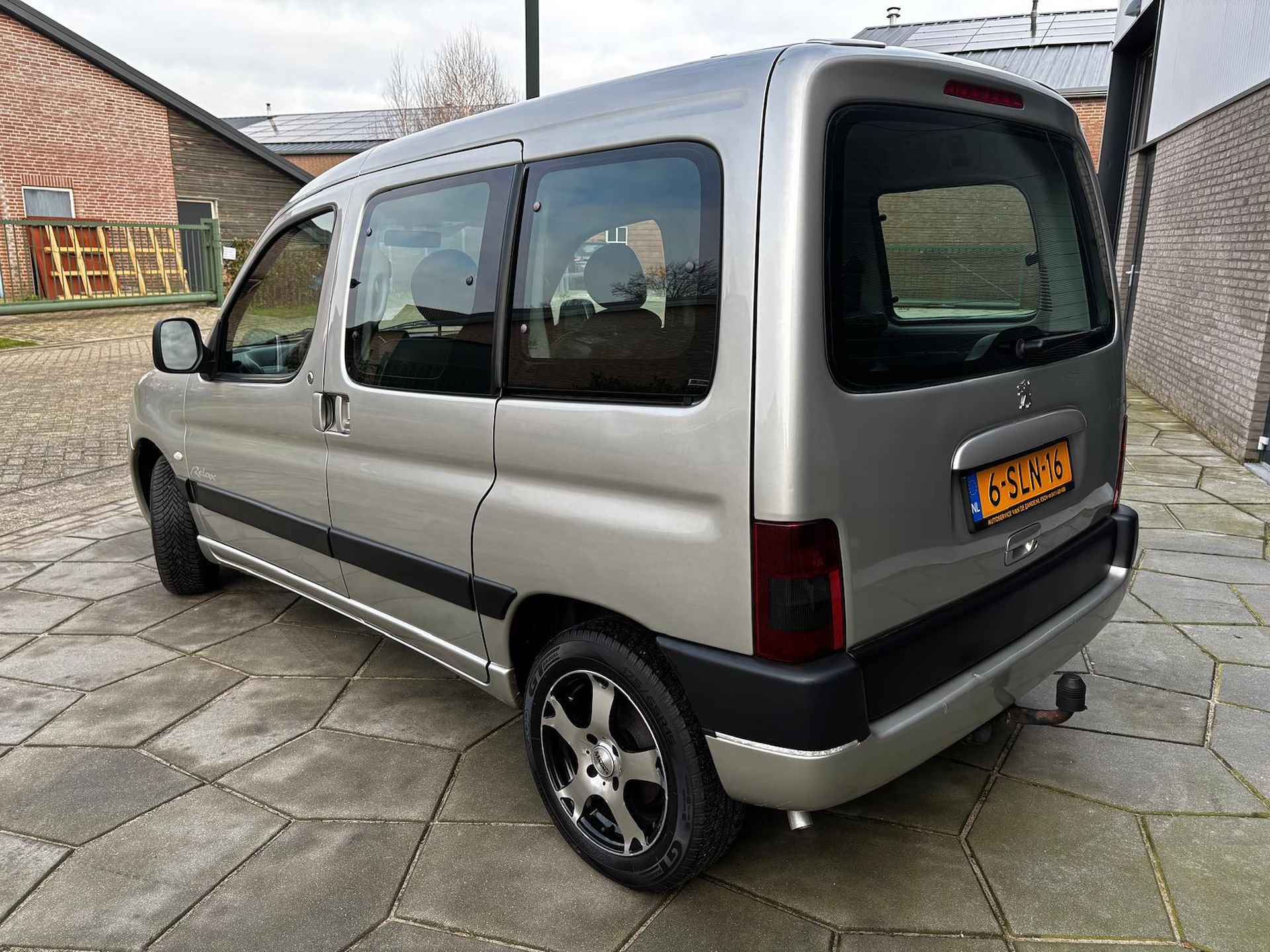 Peugeot Partner MPV 1.4 XR - 6/17