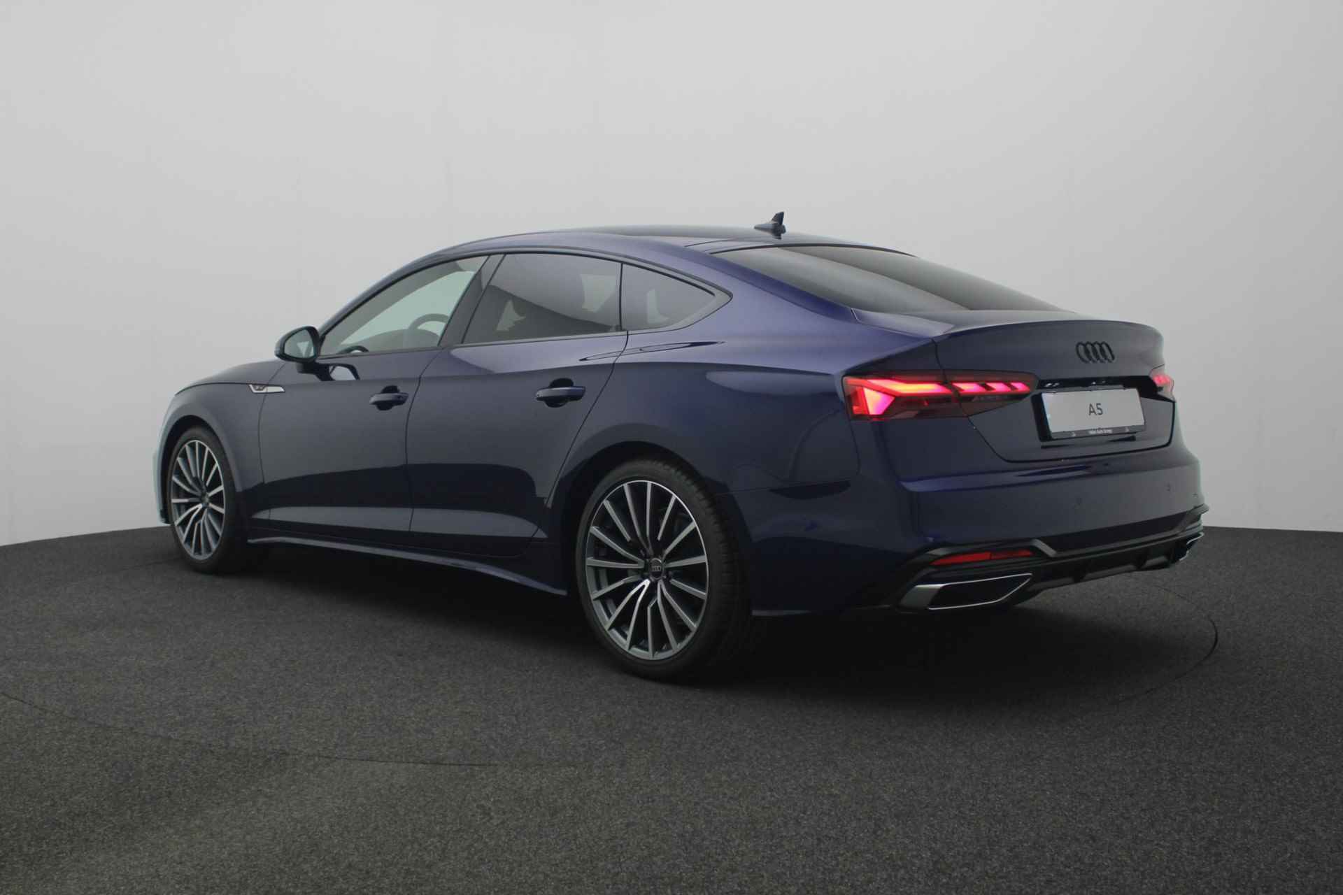 Audi A5 Sportback 35 TFSI 150PK S-tronic S edition Competition | Assistentiepakket parking | Assistentiepakket rijden | Optiekpakket zwart plus | - 39/46