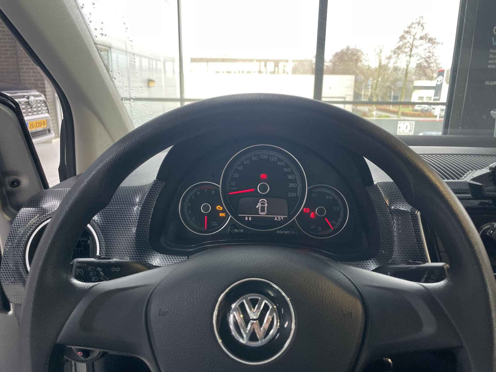 Volkswagen Up! 1.0 BMT move up! - 13/29