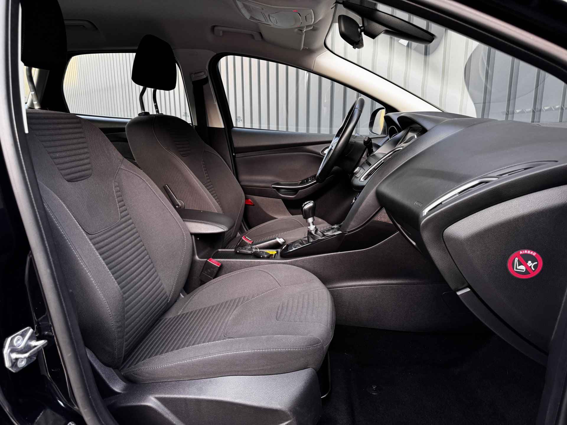 Ford FOCUS Wagon 1.0 125Pk Titanium Edition | Trekhaak | Cruise Control | Prijs Rijklaar!! - 18/36