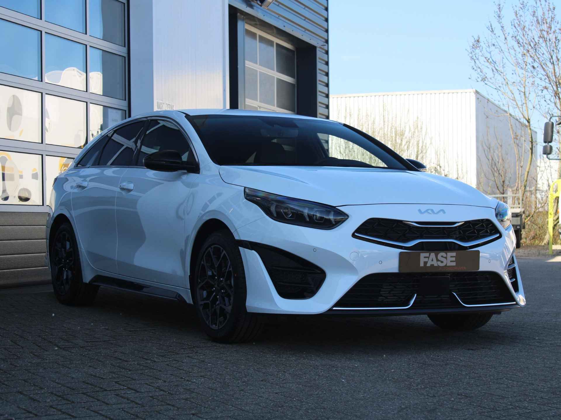 Kia ProCeed 1.5 T-GDi GT-Line | De Laatste! | Automaat | Panodak | Stoel- & Stuurverwarming | Carplay | Camera | Navigatie - 3/27