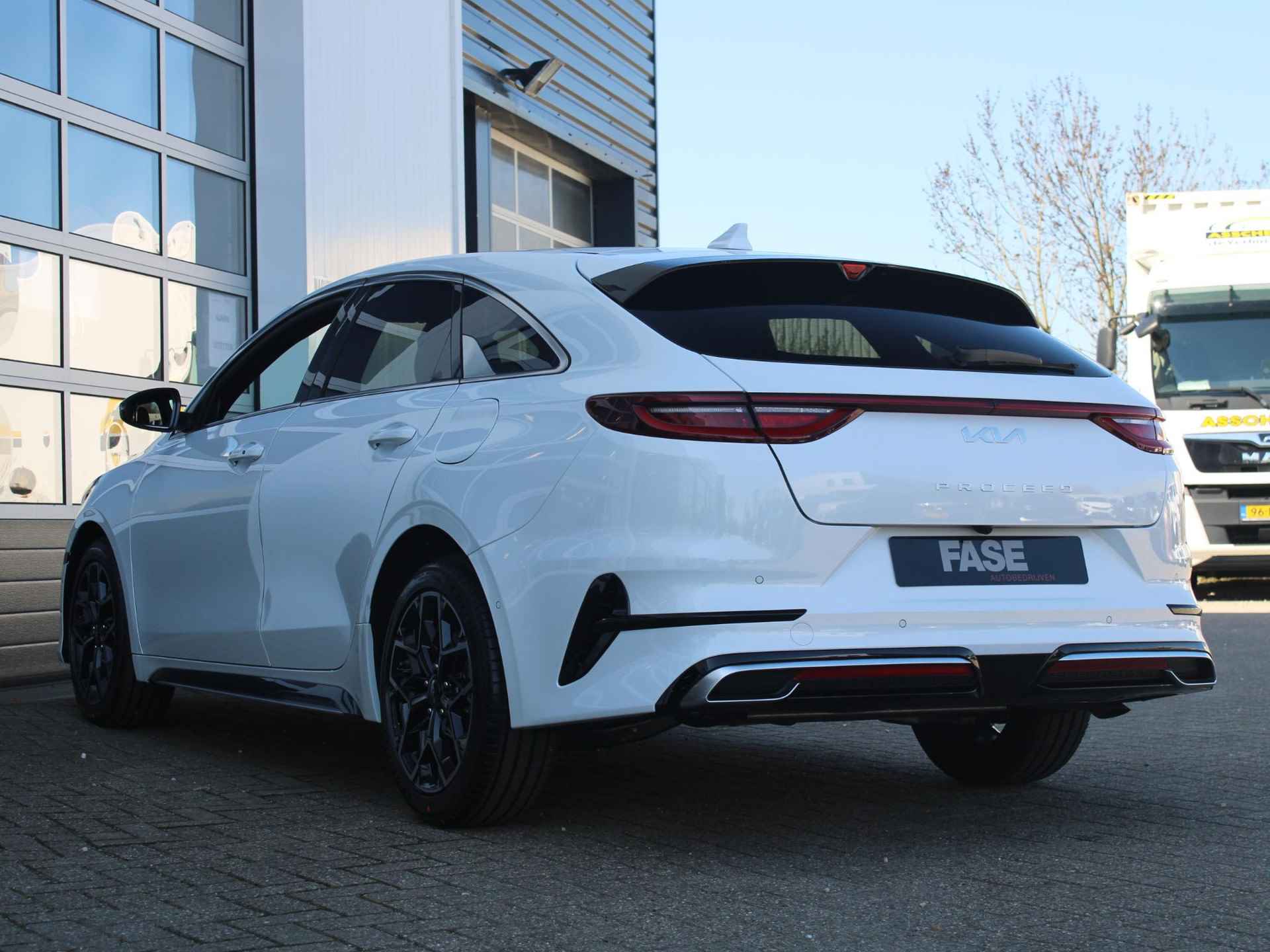 Kia ProCeed 1.5 T-GDi GT-Line | De Laatste! | Automaat | Panodak | Stoel- & Stuurverwarming | Carplay | Camera | Navigatie - 26/27