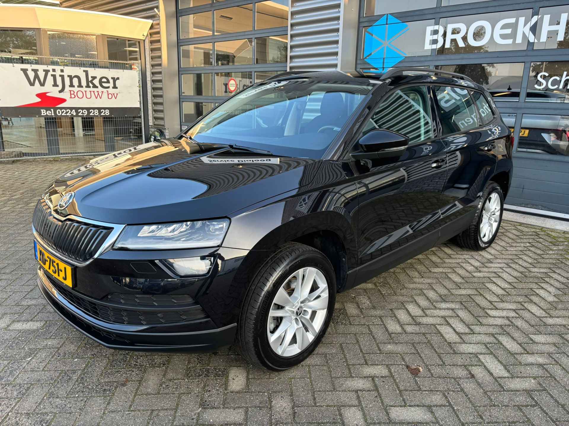 Škoda Karoq 1.5 TSI 150 pk ACT Style 7-DSG | Navi by app | Stoelverwarming | Cruise control | - 3/32