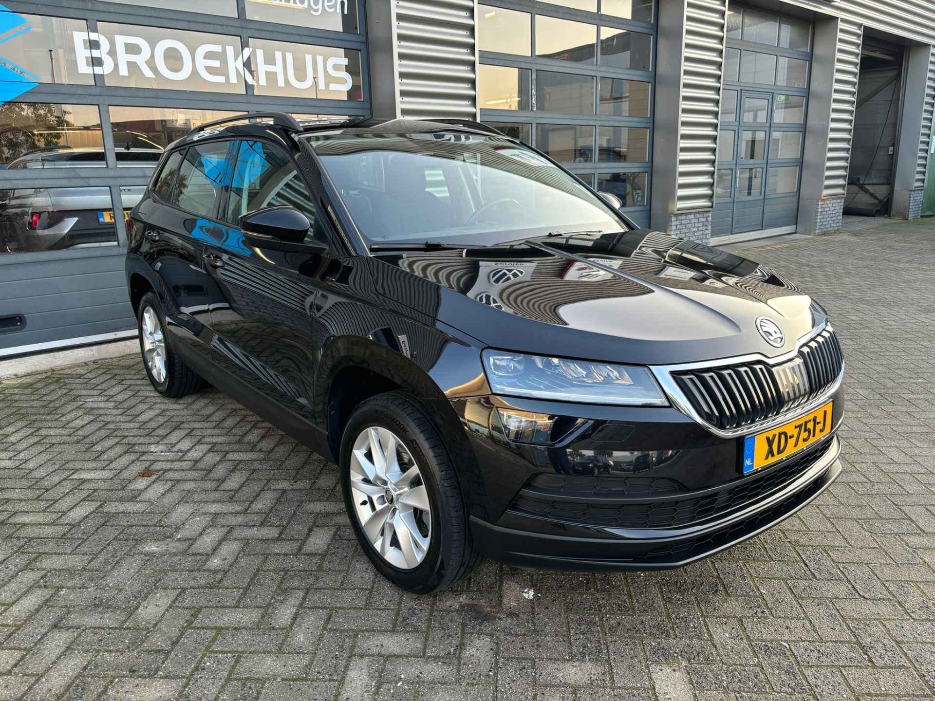 Škoda Karoq 1.5 TSI 150 pk ACT Style 7-DSG | Navi by app | Stoelverwarming | Cruise control | - 5/32