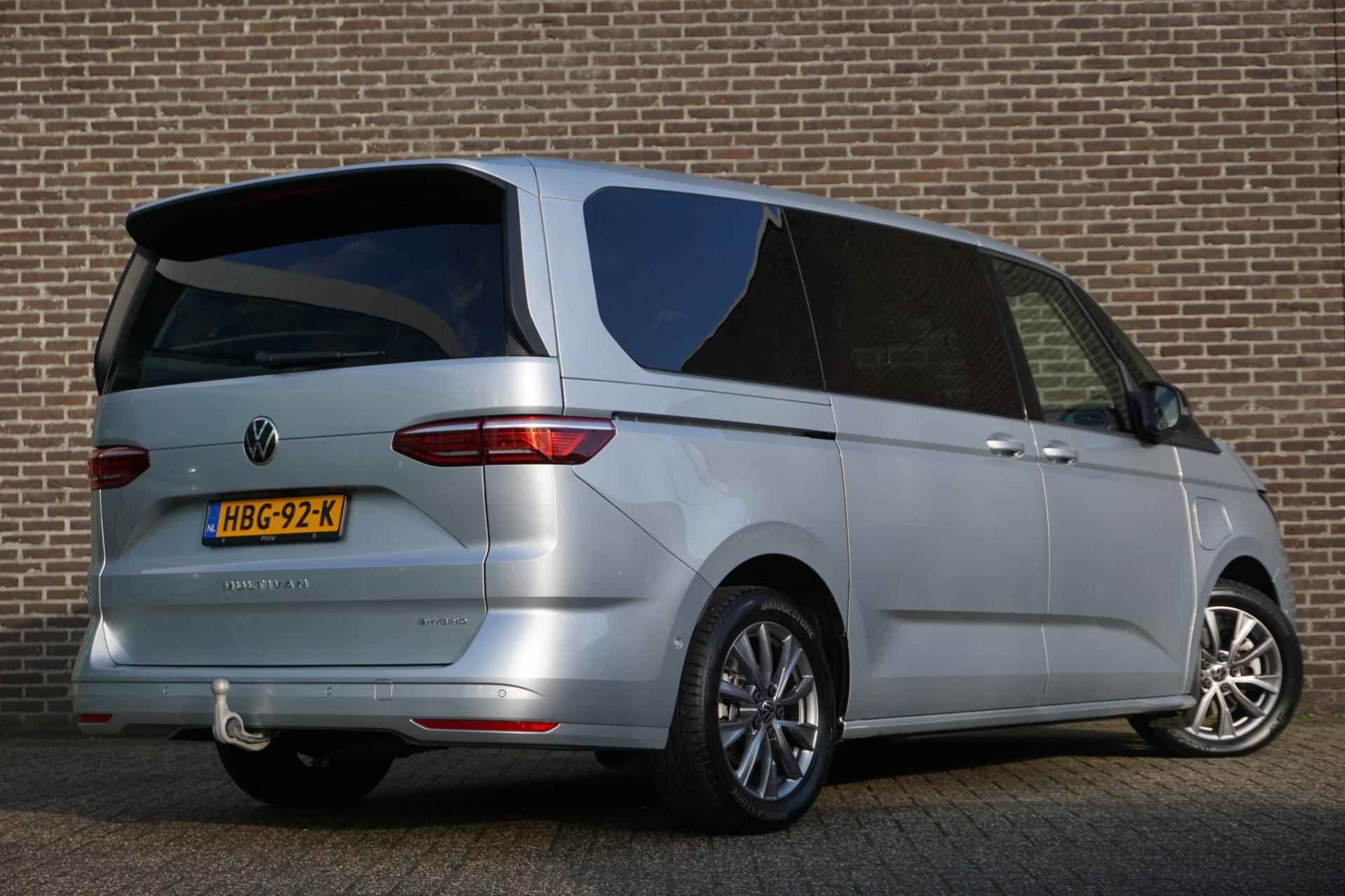 Volkswagen Multivan 1.4 eHybrid L2H1 Life 218pk DSG | 7-zits | Climatronic | Elektrische schuifdeuren | Trekhaak - 2/56