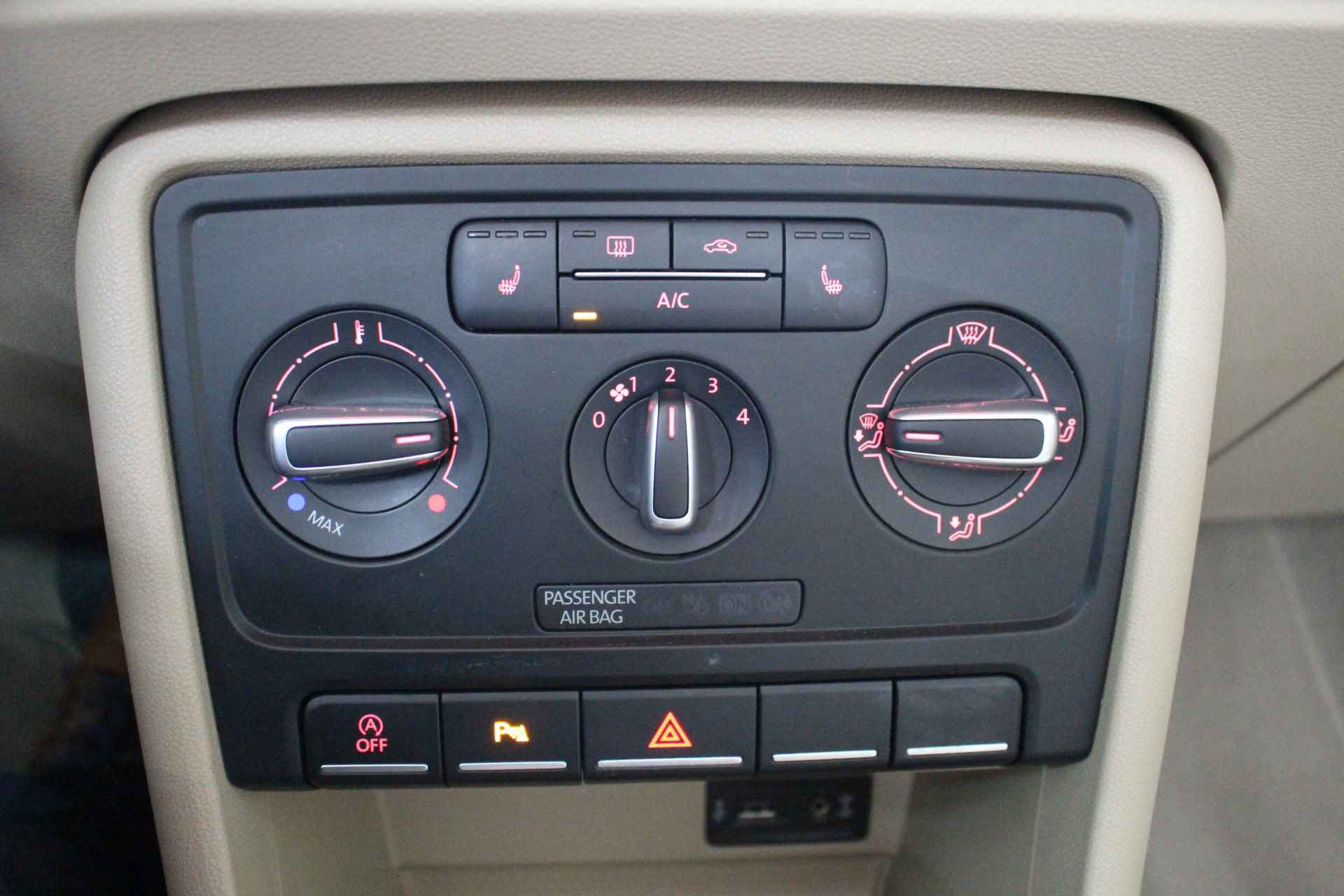Volkswagen Beetle Cabriolet 1.2 TSI DSG BlueMotion Navigatie | Stoelverwarming | Cruise Control | - 19/25