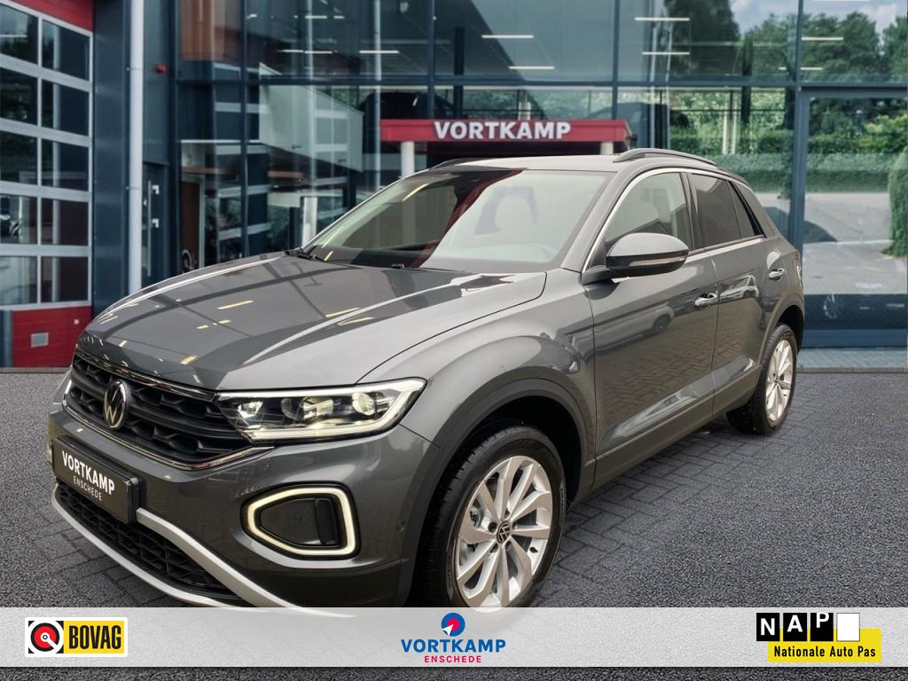 VOLKSWAGEN T-roc 1.5 TSI DSG LIFE CAMERA/CARPLAY/ACC/STOELVERW