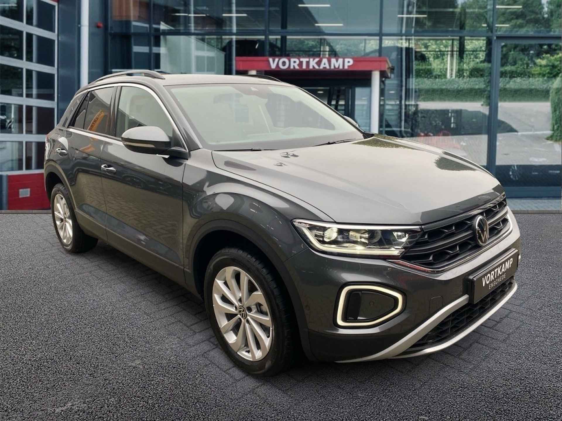 VOLKSWAGEN T-roc 1.5 TSI DSG LIFE CAMERA/CARPLAY/ACC/STOELVERW - 3/24