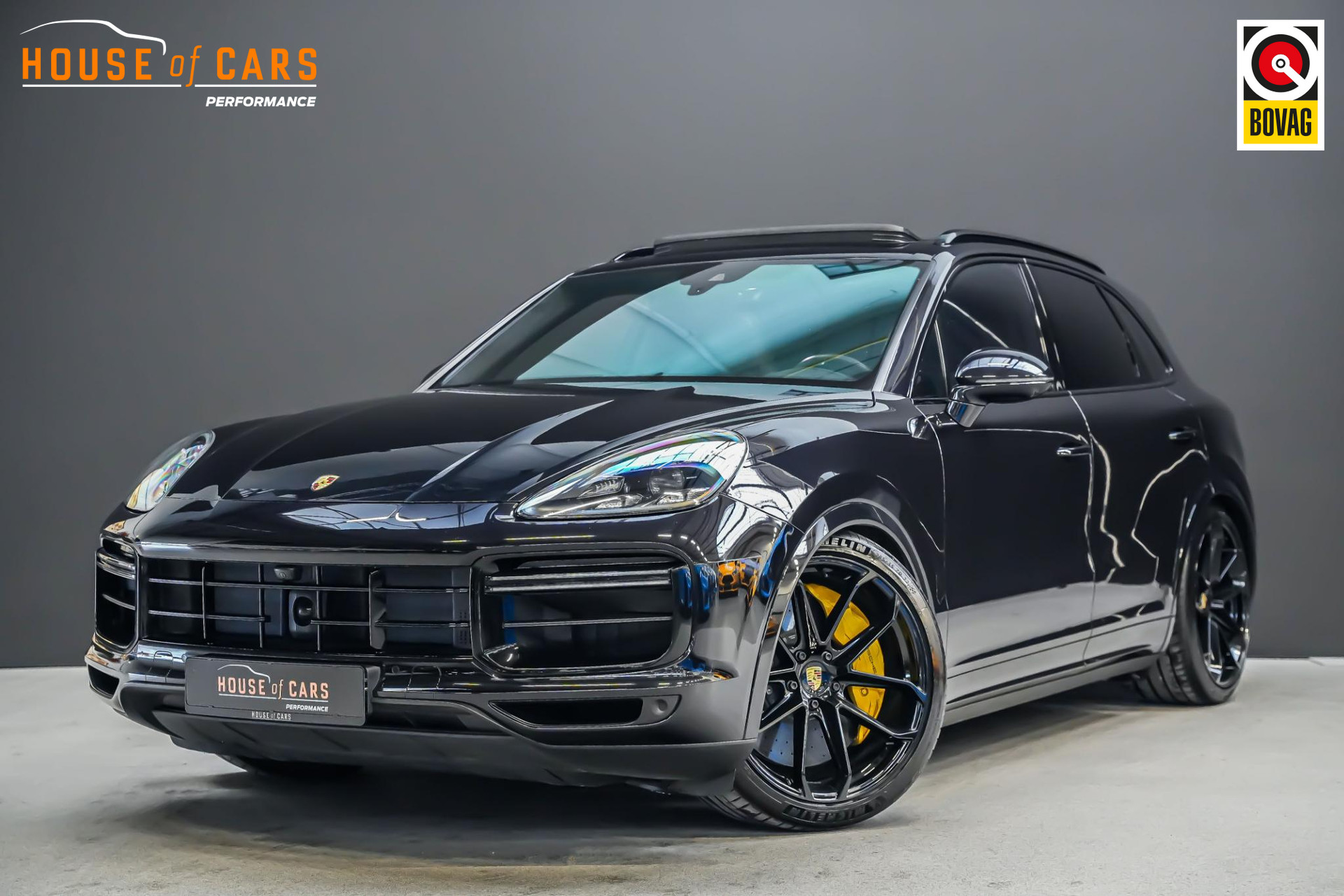 Porsche Cayenne 4.0 550pk Turbo |Approved garantie|Nederlandse auto|23 inch|luchtvering|panoramadak|Bose|matrix-LED|Apple Carplay & Android Auto|meesturende achteras|18-voudige stoelen|