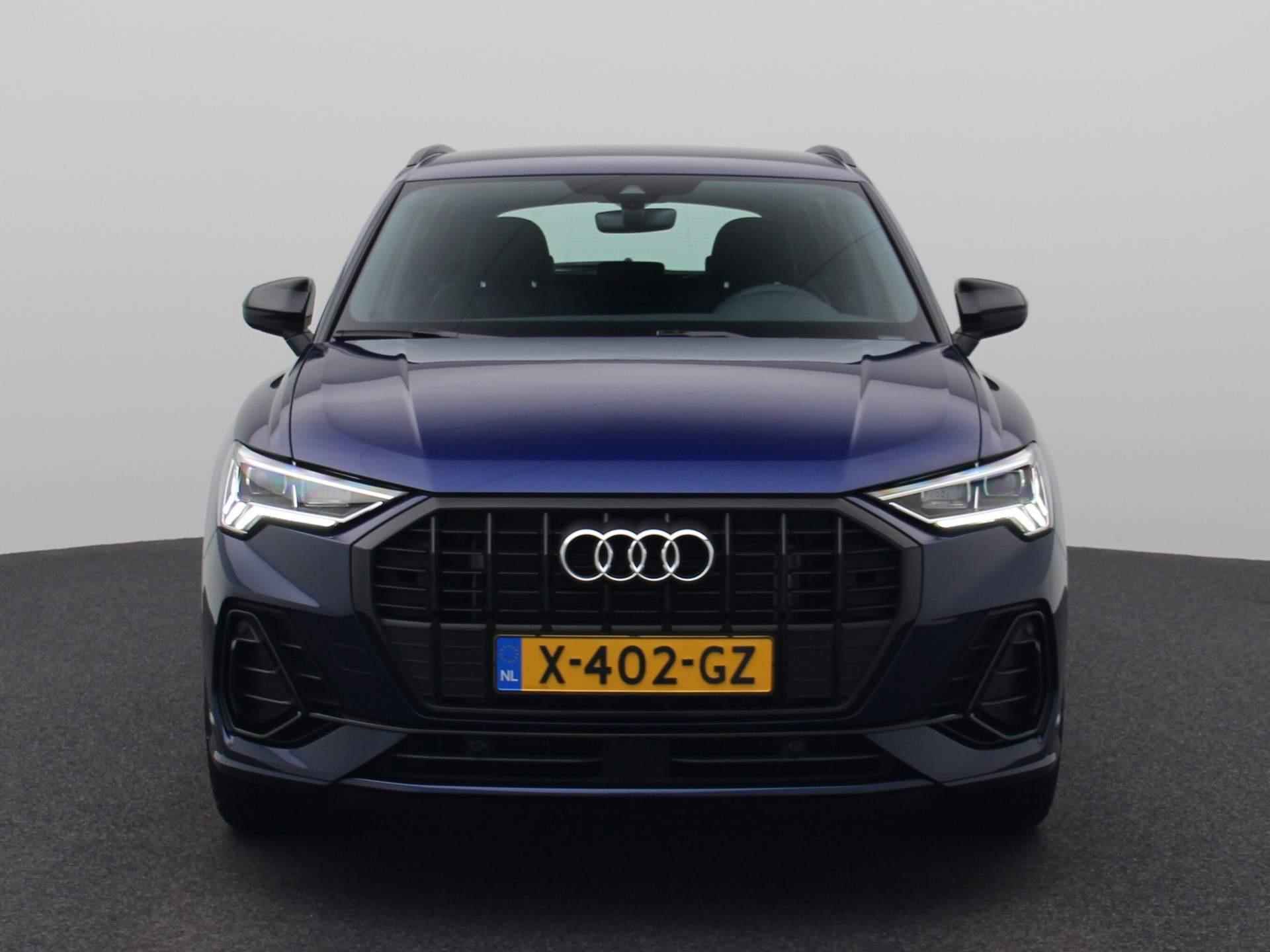 Audi Q3 45 TFSI e S edition 245 PK | Automaat | S-line | Navigatie Plus | Virtual Cockpit Plus | Audi Sound System | Optiekpakket Zwart | Achteruitrijcamera | Parkeersensoren | Cruise Control | Stoelverwarming | Lichtmetalen velgen | LED | - 2/52