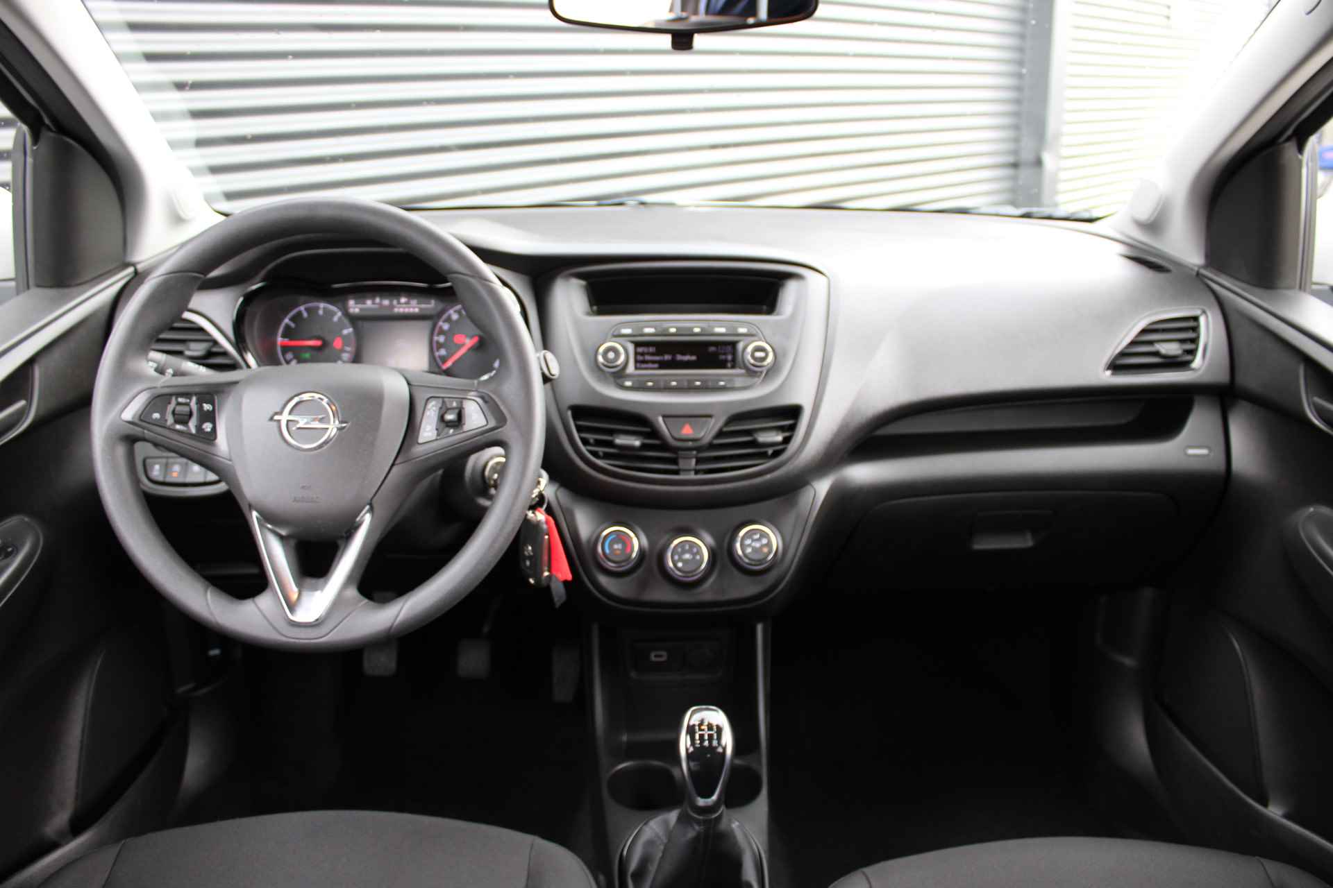 Opel KARL 1.0 ecoFLEX 120 Jaar Edition / Bluetooth Telefoon / Cruise Control / Airco / "Vraag een vrijblijvende offerte aan!" - 5/24