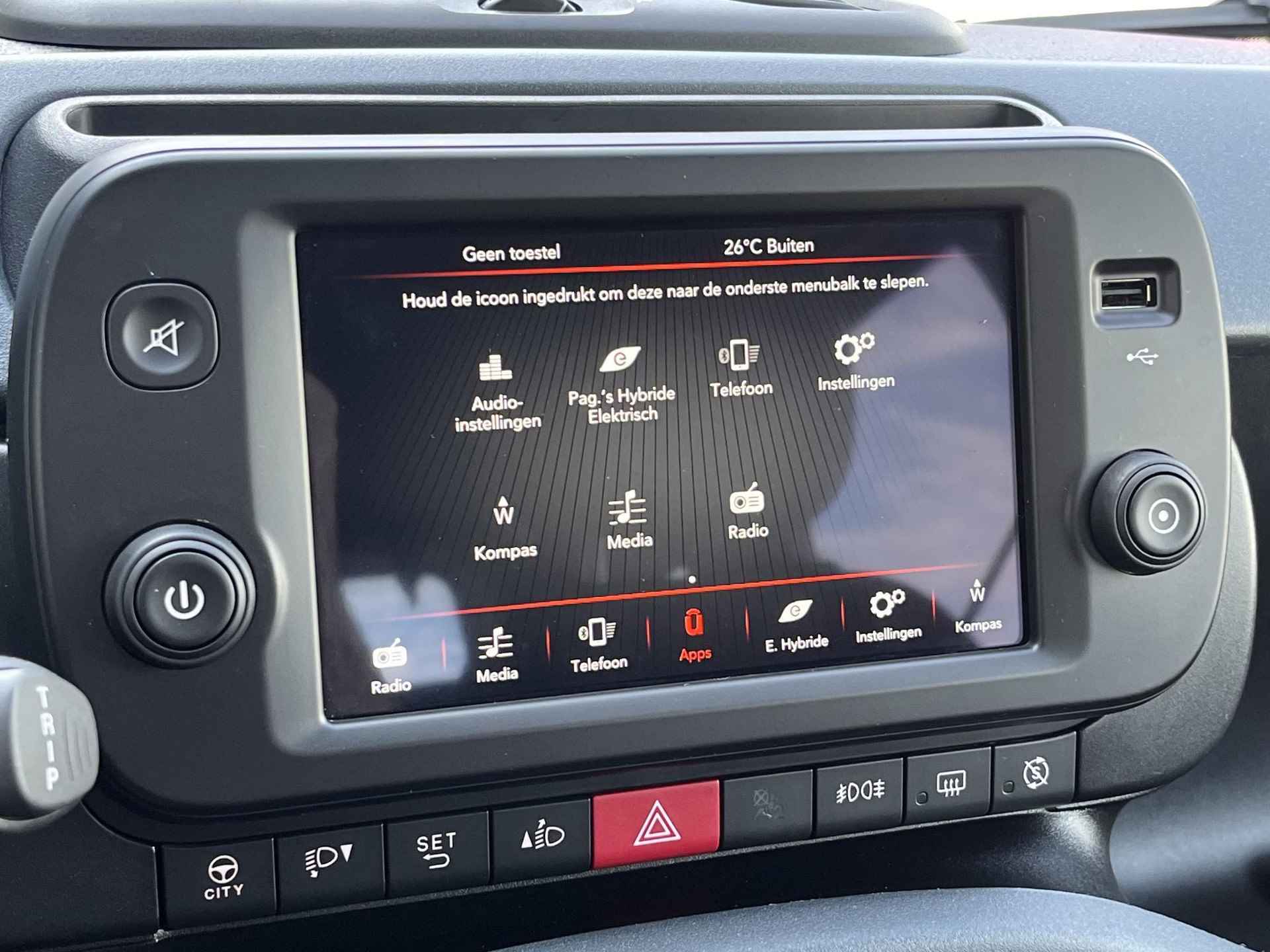 Fiat Panda 1.0 Hybrid Cross / Navigatie D.M.V. Apple carplay & Android auto / Climate control / Parkeersensoren achter / Elektrische ramen voor / - 13/47