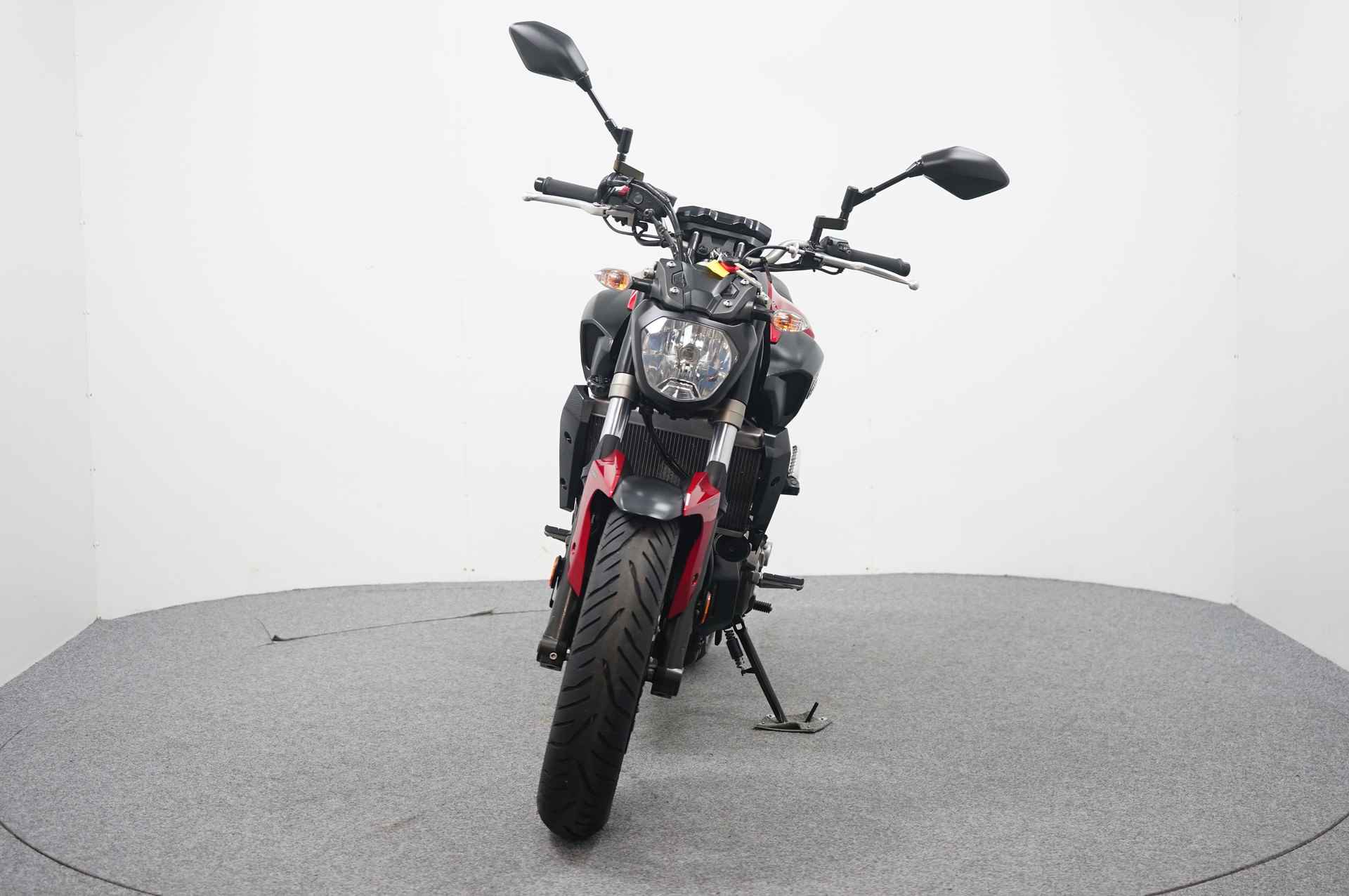 Yamaha MT-07 ABS - 3/13