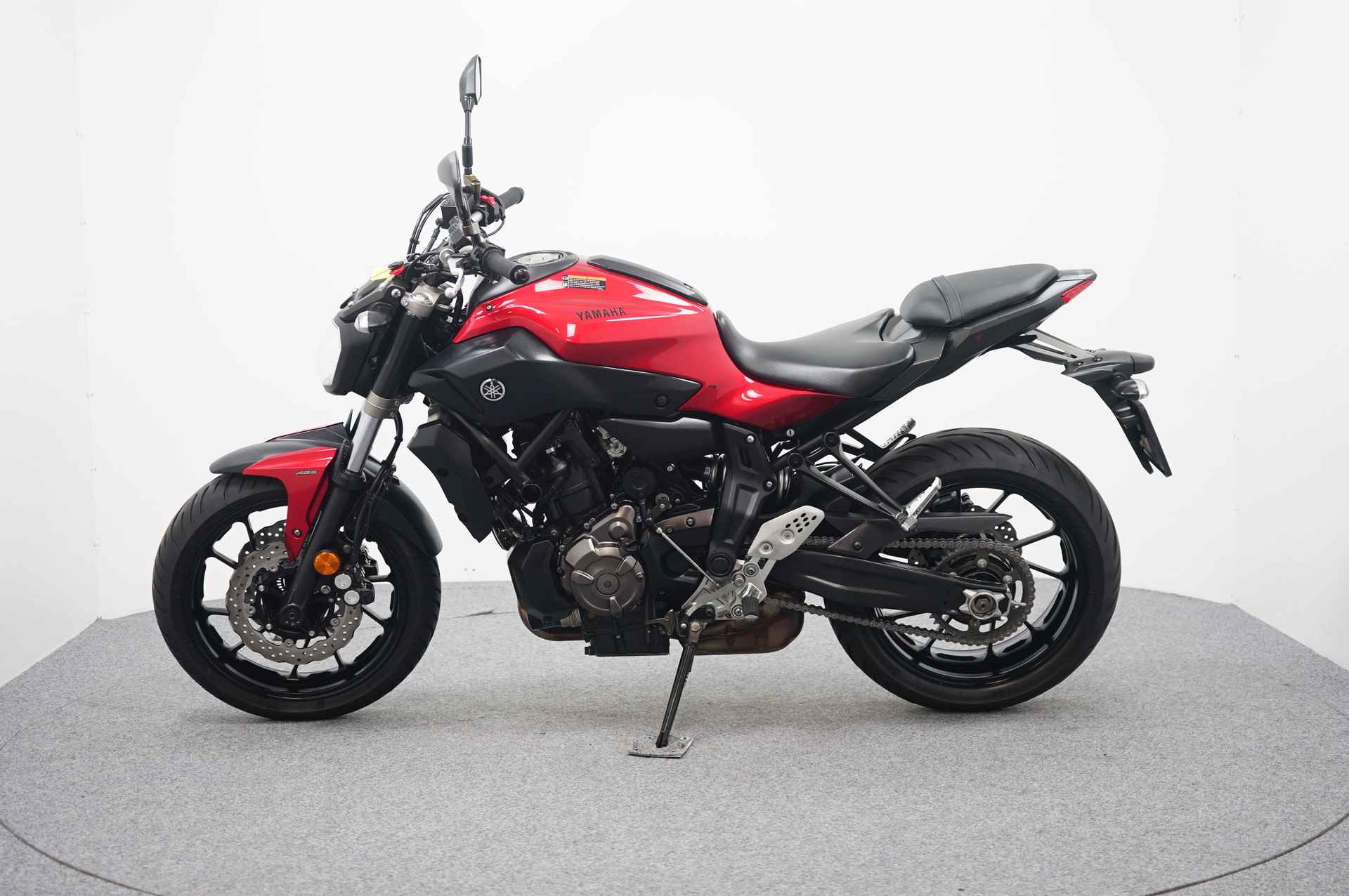 Yamaha MT-07 ABS - 5/13