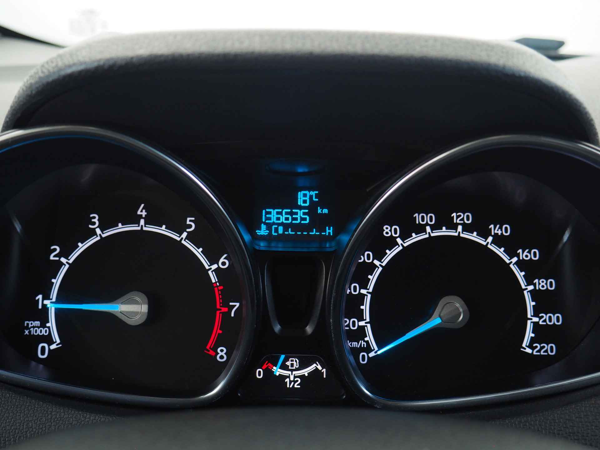 Ford EcoSport 1.0 EcoBoost Titanium S | Navigatie | Stoelverwarming | Cruise Control | Bluetooth | Airco | Parkeersensoren achter | - 16/21