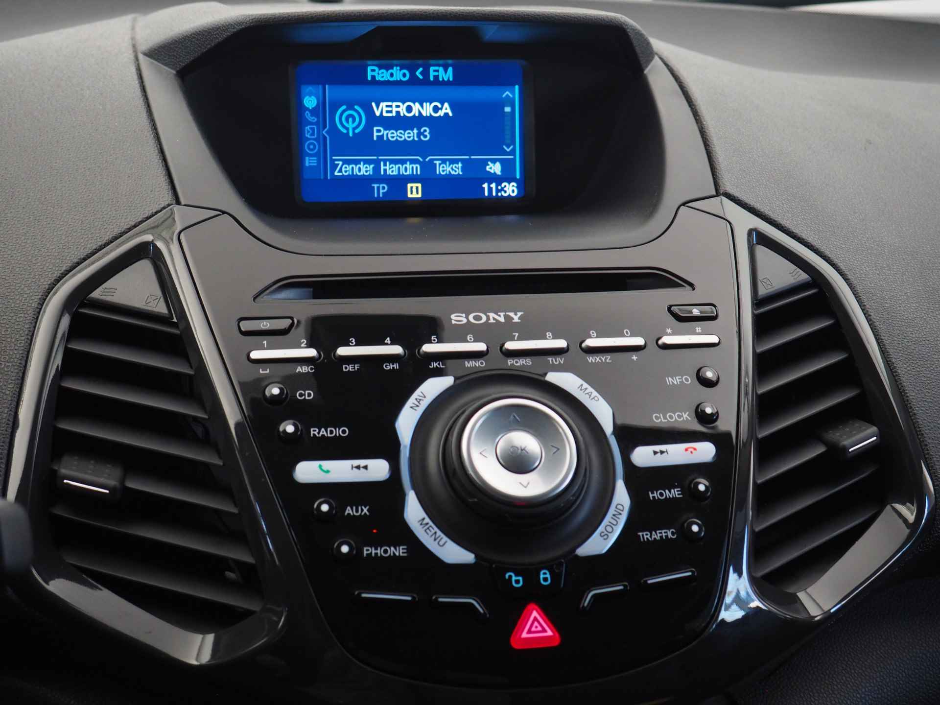 Ford EcoSport 1.0 EcoBoost Titanium S | Navigatie | Stoelverwarming | Cruise Control | Bluetooth | Airco | Parkeersensoren achter | - 17/21
