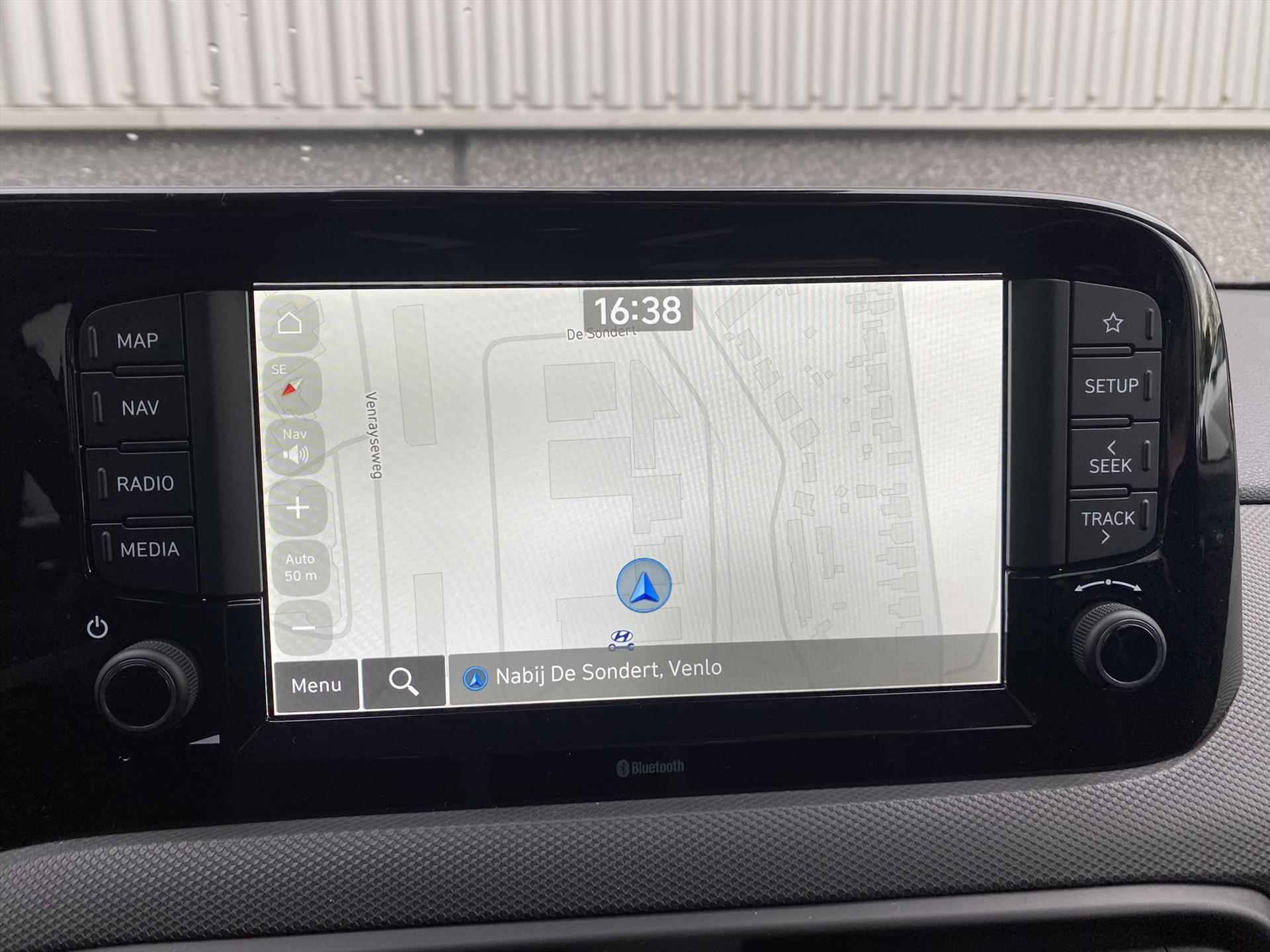 HYUNDAI I10 1.0i 67pk Comfort Smart | Airco | Navigatie | Parkeer camera | Apple Carplay&Android Auto | Bluetooth - 20/38