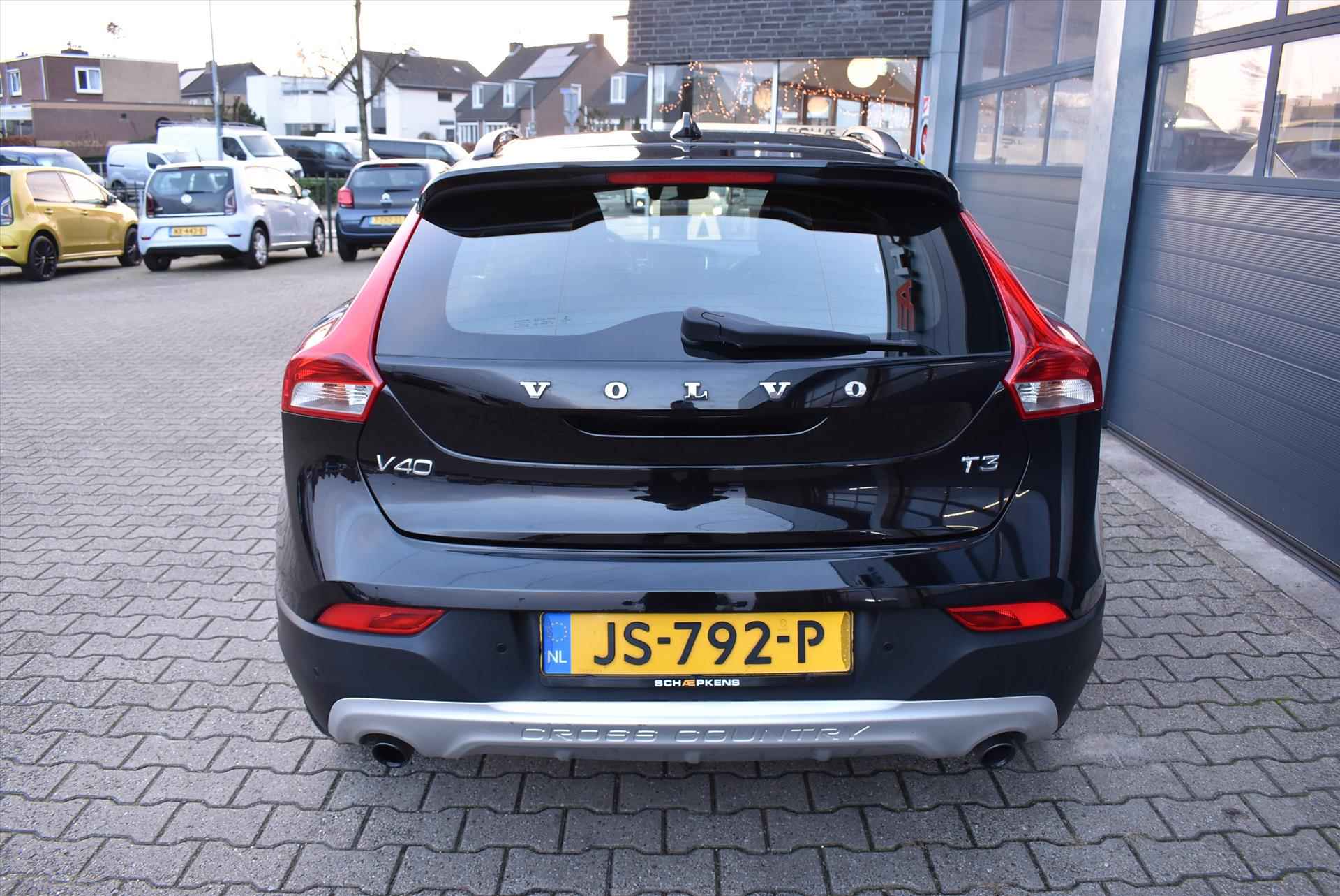 VOLVO V40 Cross Country 1.5 T3 152pk Geartronic Nordic+ - 15/36