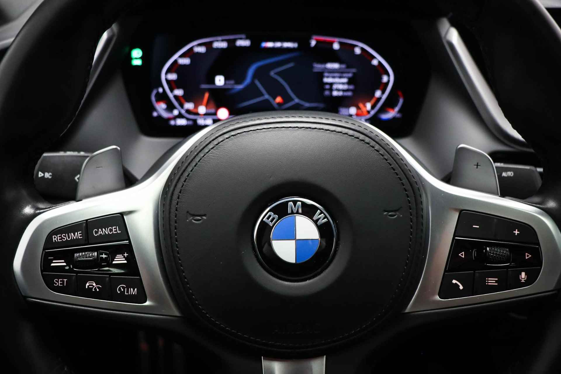 BMW 2-serie Gran Coupé M235i xDrive High Executive Edition | PANORAMADAK | HARMAN KARDON | LEDER - 36/62