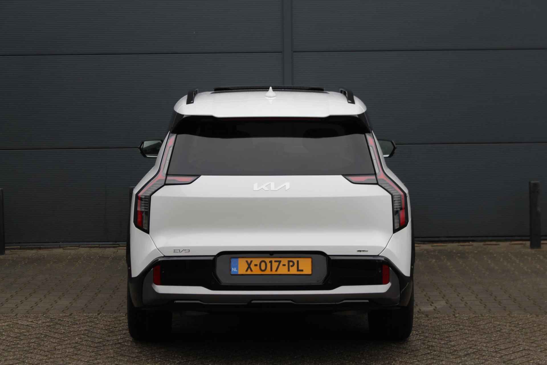 Kia EV9 Launch Edition GT-Line AWD 99,8 kWh | 7 Persoons | 360 Camera | Stoel Massage | Stoelverwarming Stoelverkoeling Voor + Achter | Dubbel Panoramadak | meridian audio | - 7/40