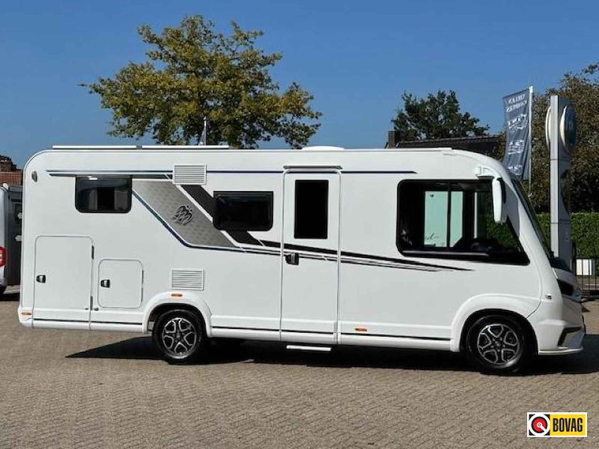 Knaus Van I 650 MEG - 1/25