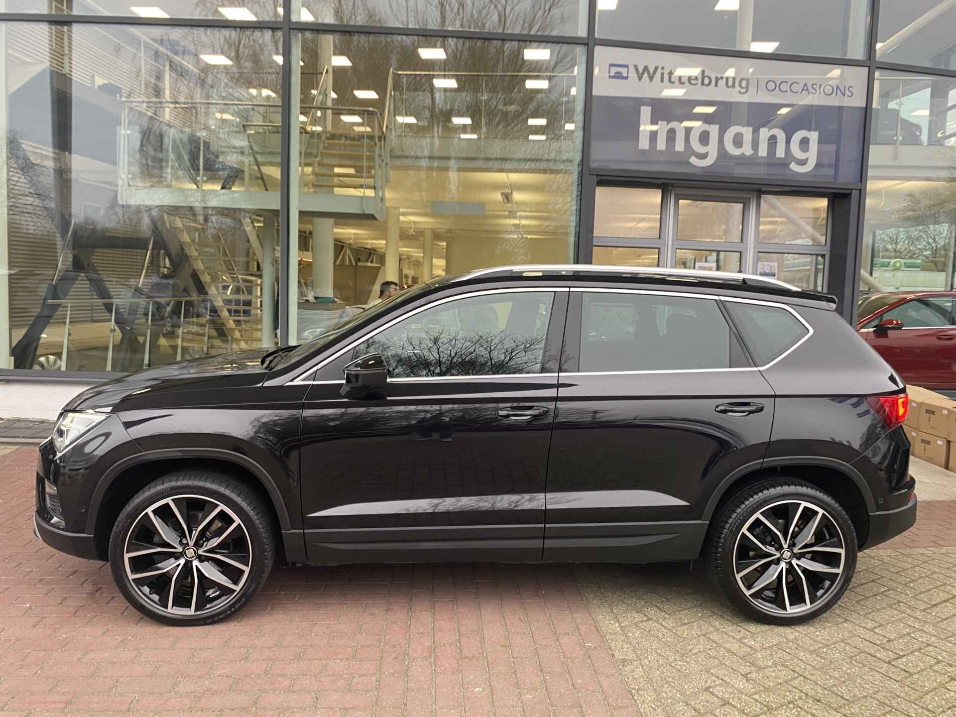 SEAT Ateca 1.5 TSI 150pk DSG Xcellence Panoramadak / LED / Elek. Achterklep Met Virtual Pedal / Navigatie / Camera / 19" LMV - 7/25