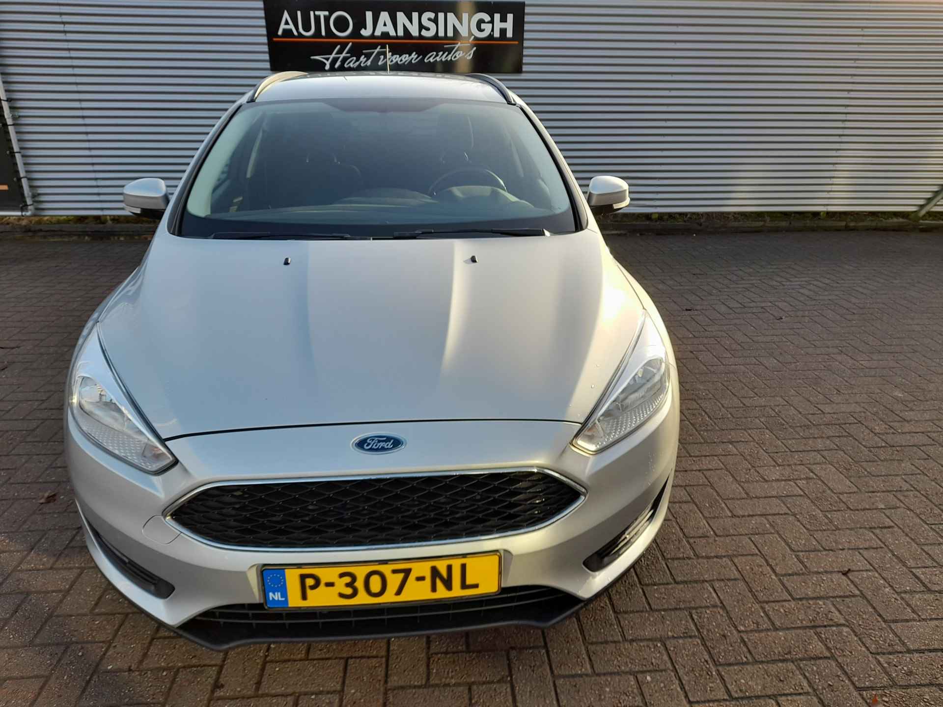 Ford Focus Wagon Diesel Trend | Airco | Navigatie | Cruise control | Privacy glas | RIJKLAARPRIJS INCL 12 MAANDEN GARANTIE EN BEURT - 7/19