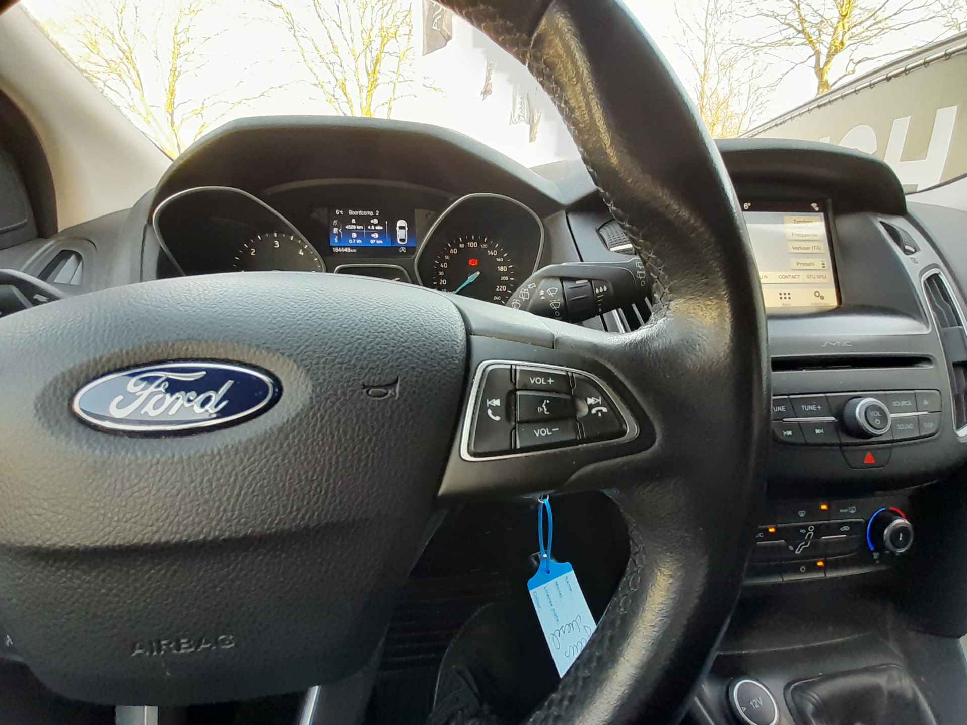 Ford Focus Wagon Diesel Trend | Airco | Navigatie | Cruise control | Privacy glas | RIJKLAARPRIJS INCL 12 MAANDEN GARANTIE EN BEURT - 12/19