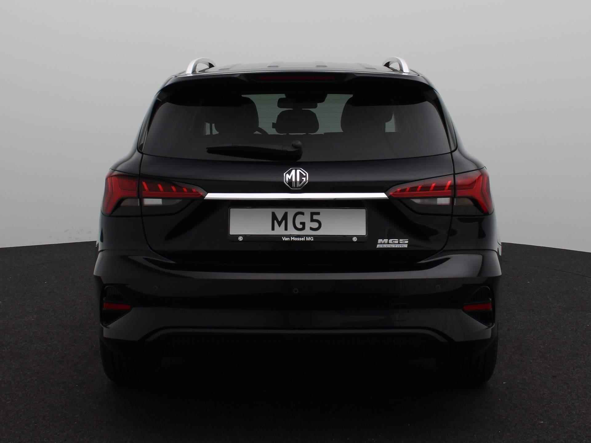 MG 5 Long Range Luxury 61 kWh | €13.861- Registratievoordeel! | 360 Camera | Leder | LED | Carplay | - 6/25