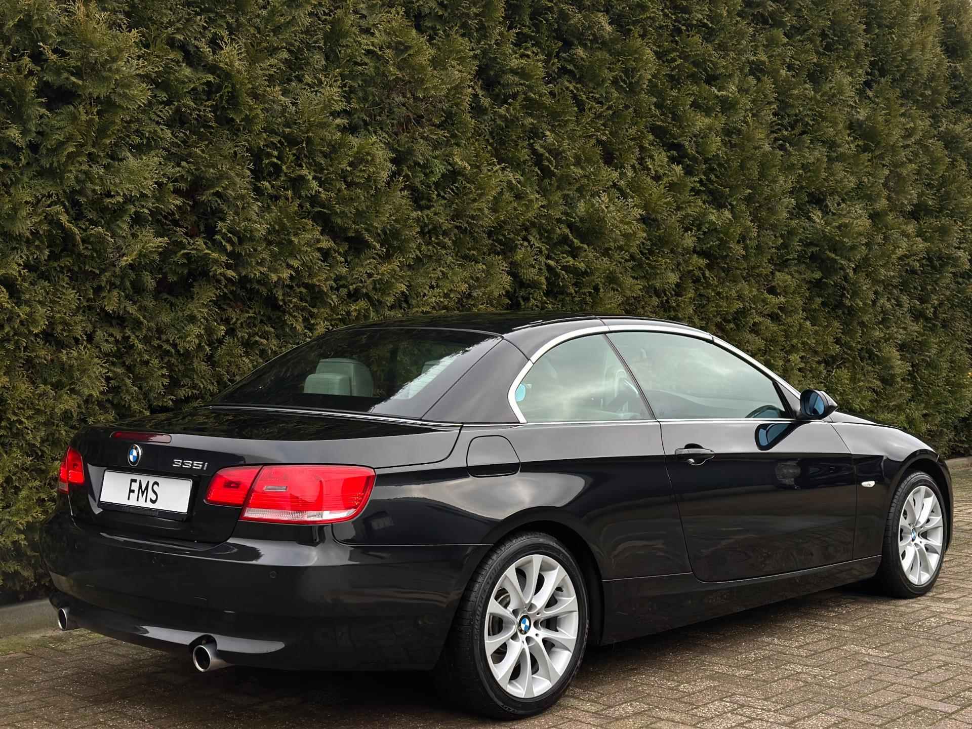 BMW 3-serie Cabrio 335i High Executive Navi Youngtimer - 7/45