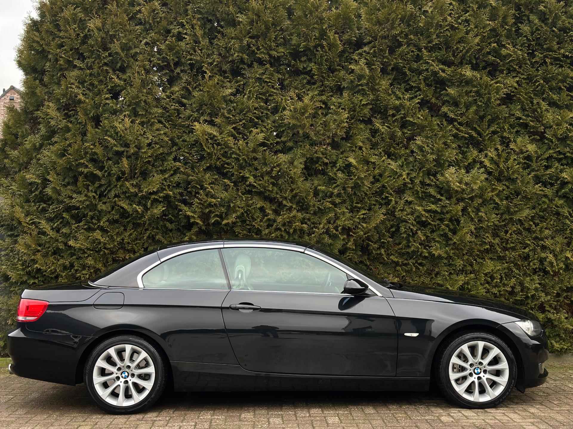 BMW 3-serie Cabrio 335i High Executive Navi Youngtimer - 8/45