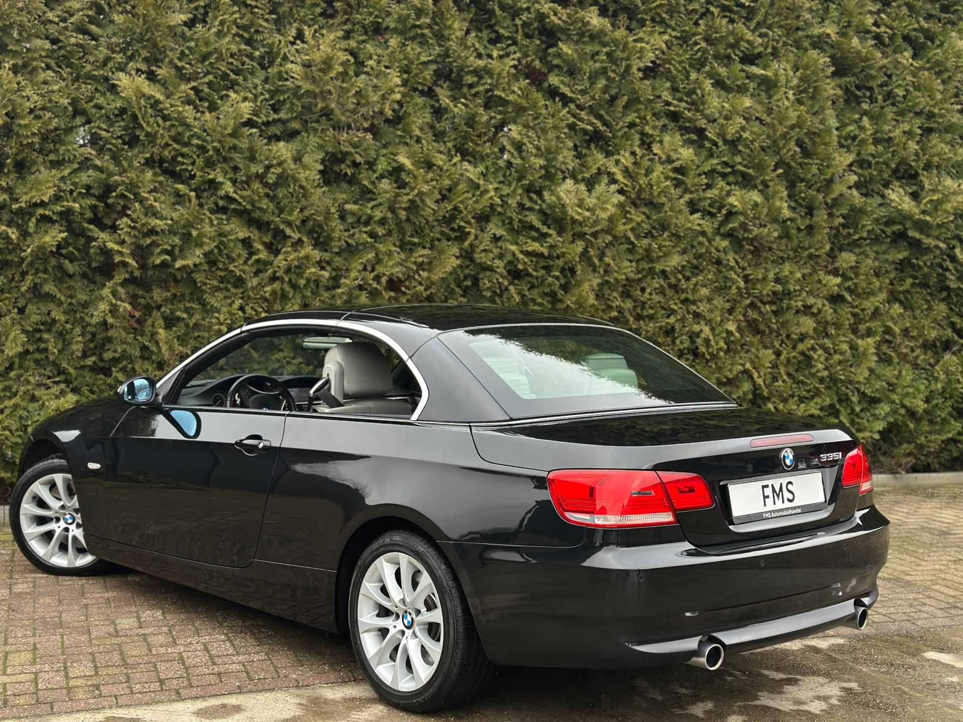 BMW 3-serie Cabrio 335i High Executive Navi Youngtimer - 17/45