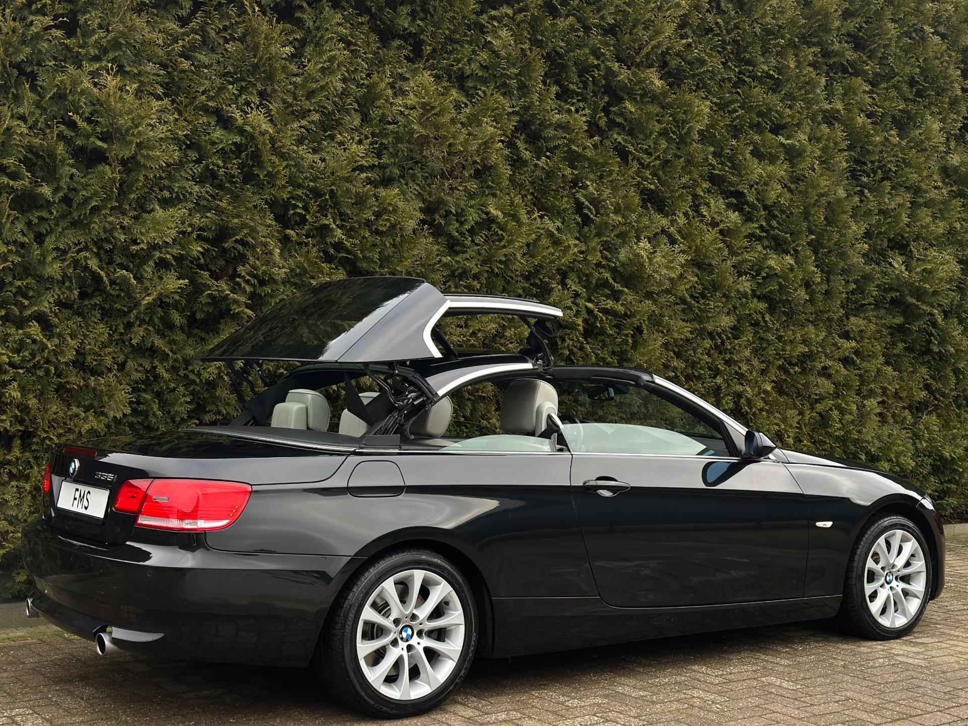 BMW 3-serie Cabrio 335i High Executive Navi Youngtimer - 41/45