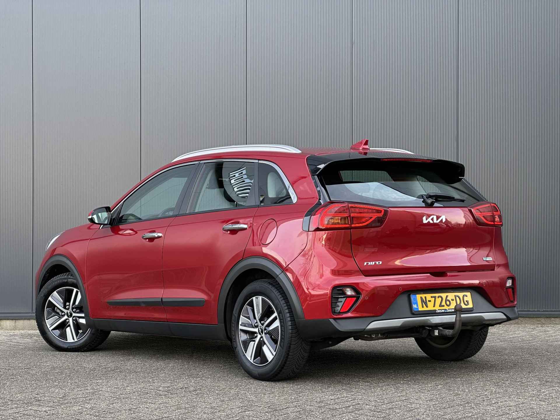 Kia Niro 1.6 GDi Hybrid DynamicLine | Trekhaak | Dealer onderhouden | Navi | Clima | Camera | Apple Carplay | Android Auto - 4/30