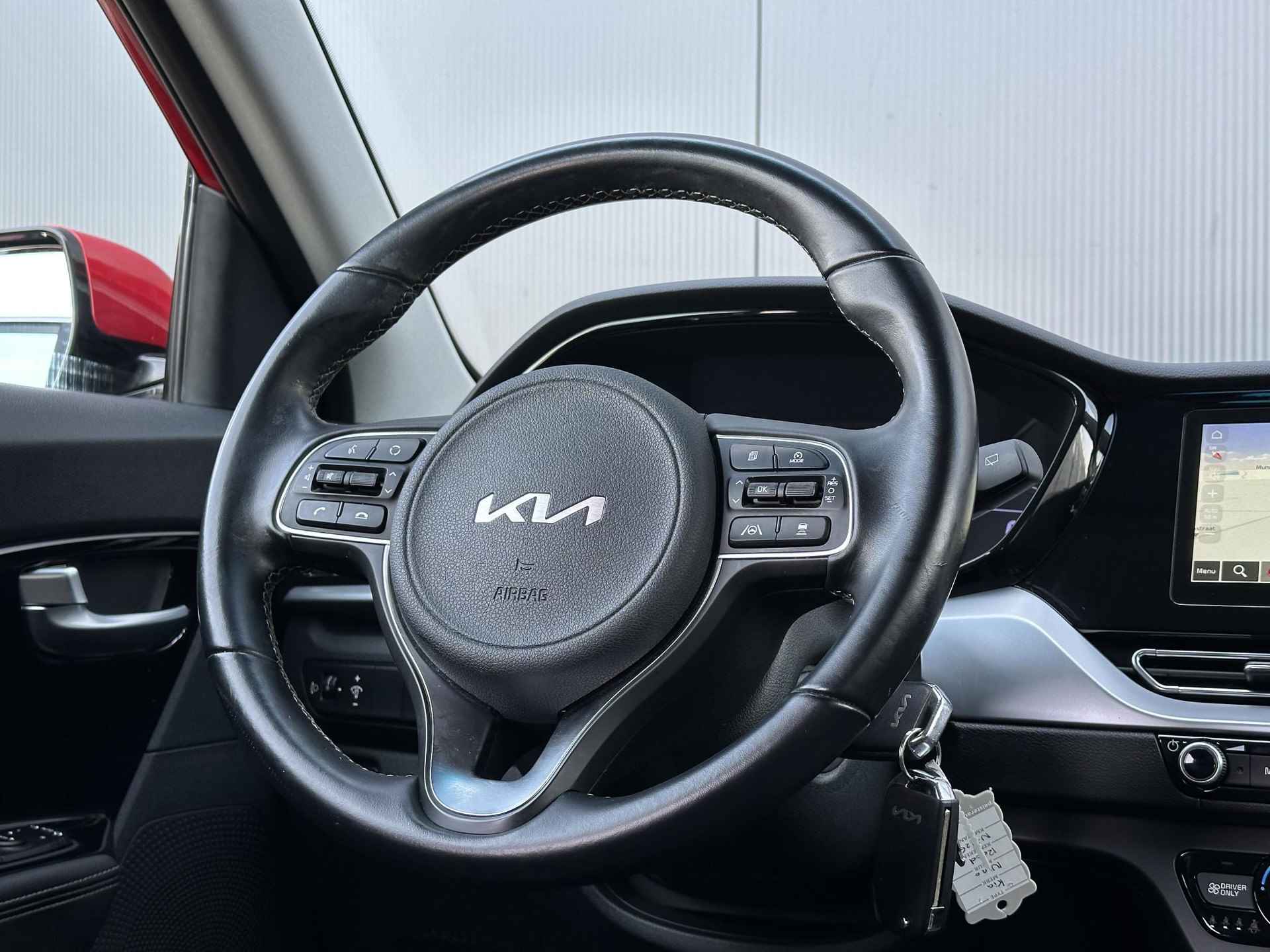 Kia Niro 1.6 GDi Hybrid DynamicLine | Trekhaak | Dealer onderhouden | Navi | Clima | Camera | Apple Carplay | Android Auto - 13/30