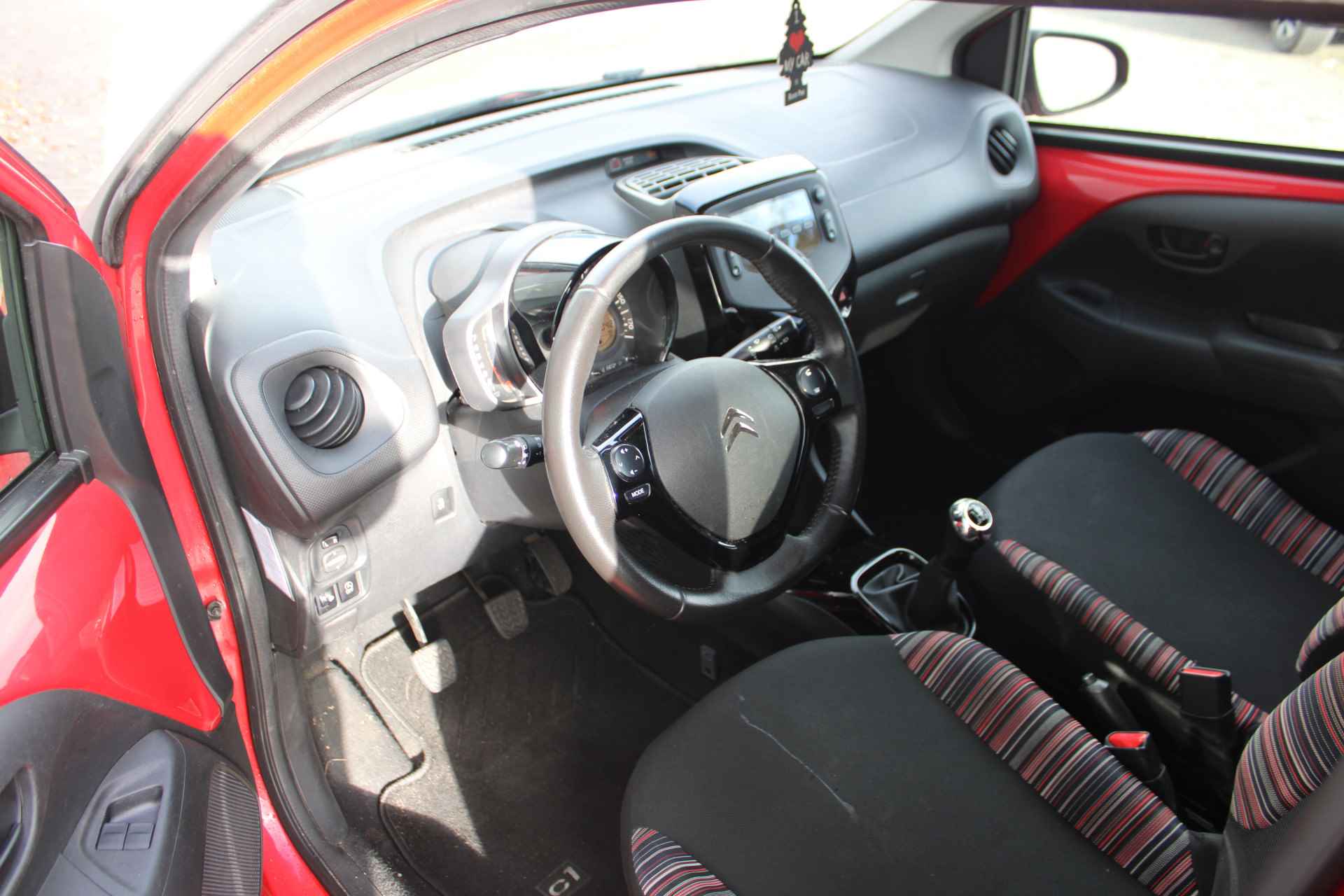 Citroën C1 1.0 VTi Feel 5DRS Radio, Airco, Elektrische ramen voor, Centrale vergrendeling, BOVAG garantie - 6/20