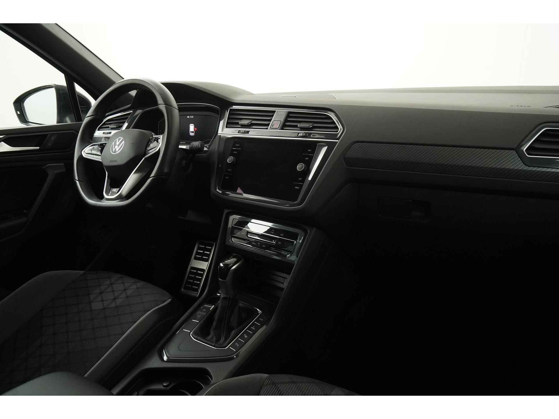 Volkswagen Tiguan 1.4 TSI eHybrid R-Line | Camera | Matrix LED | Elek klep | Carplay | Zondag Open! - 2/41