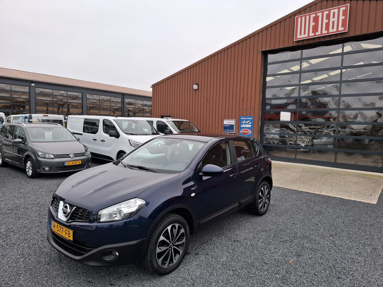 Nissan QASHQAI 2.0 CONNECT EDITION AUTOMAAT