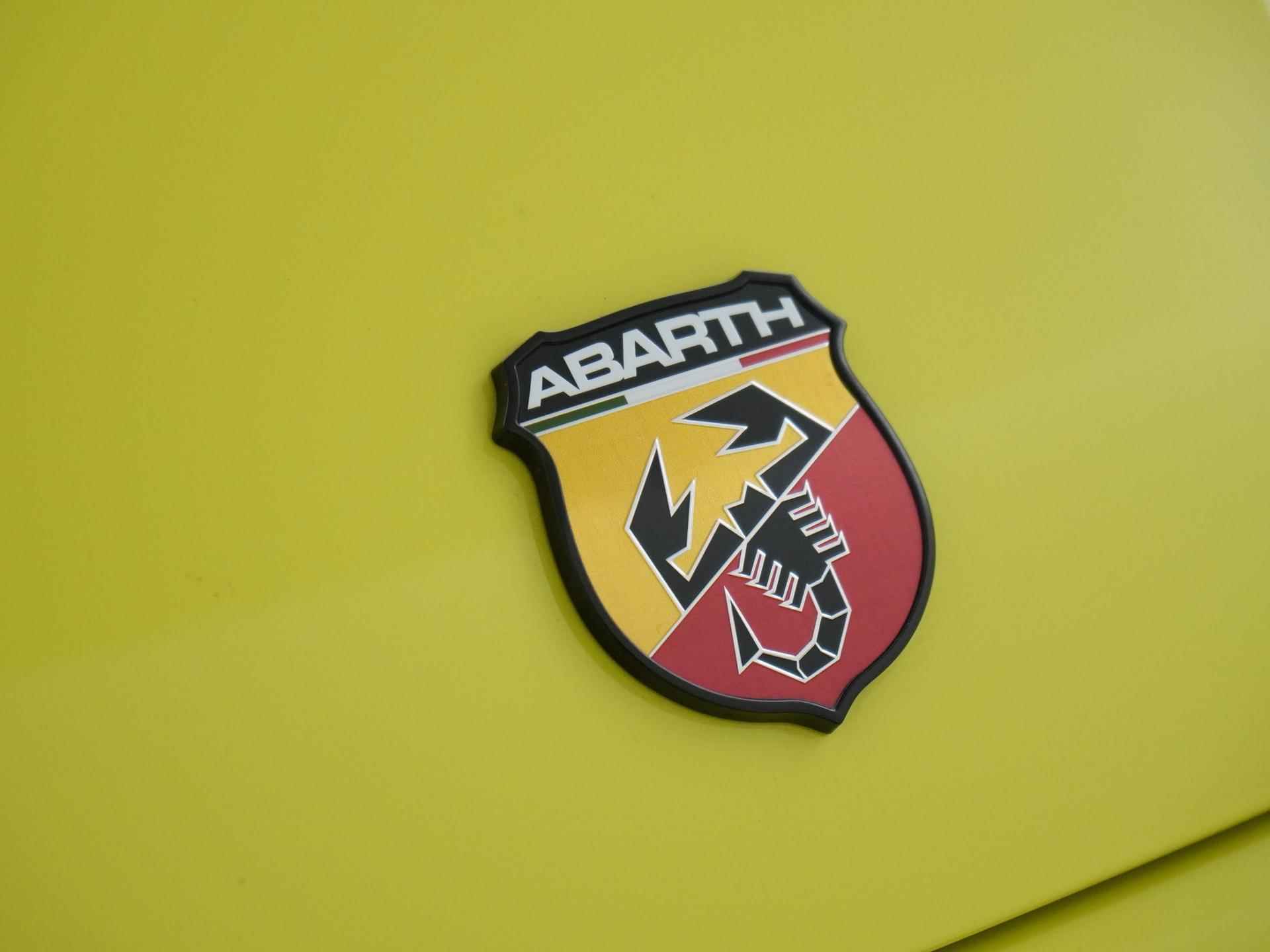 Abarth Cabrio Scorpionissima 42kWh 155PK | Camera | Blind Spot | Zondag Open! - 24/45