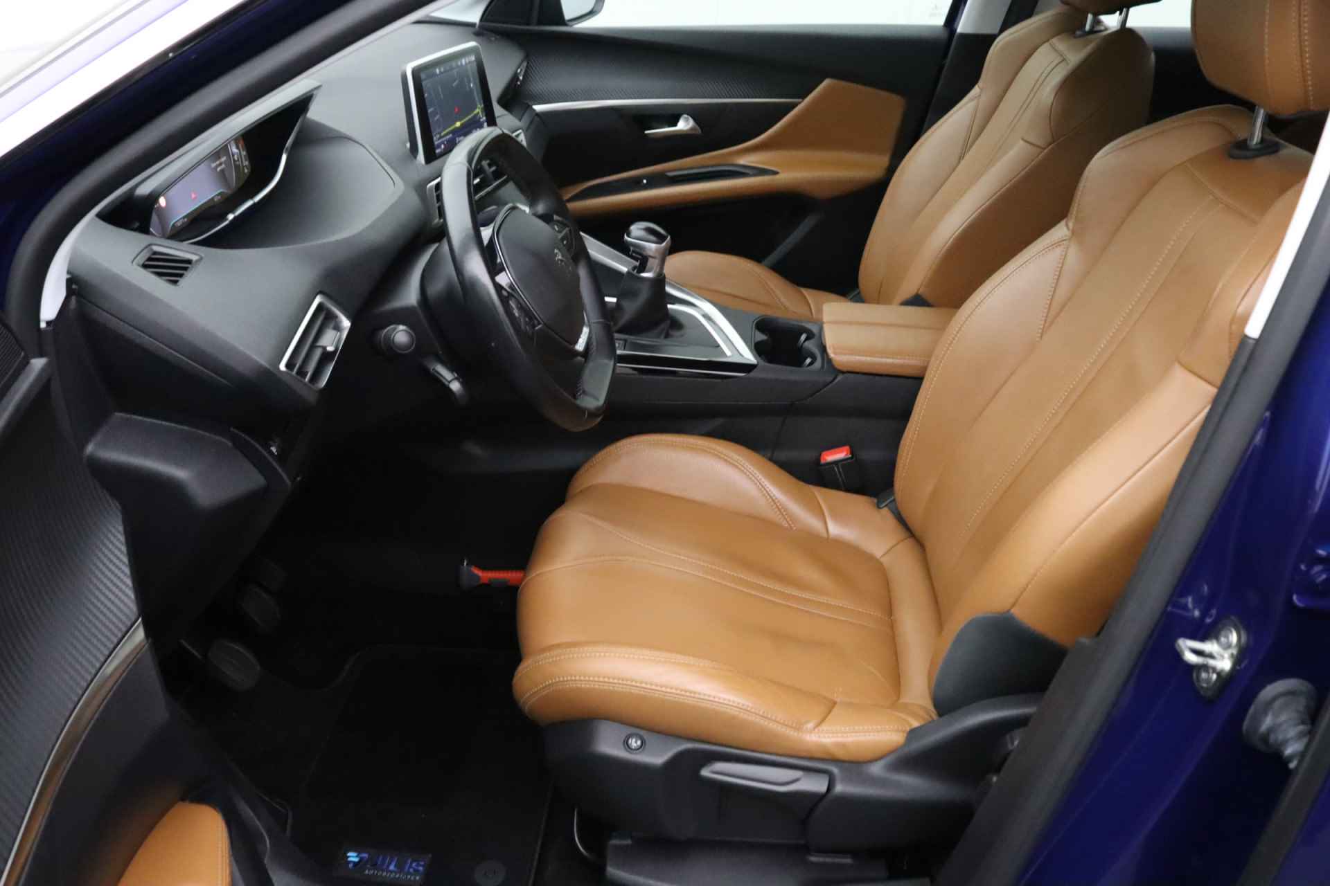 Peugeot 3008 1.2 PureTech Blue Lease Executive | Lederen bekleding | Climate control | Cruise control | Parkeersensoren - 24/28