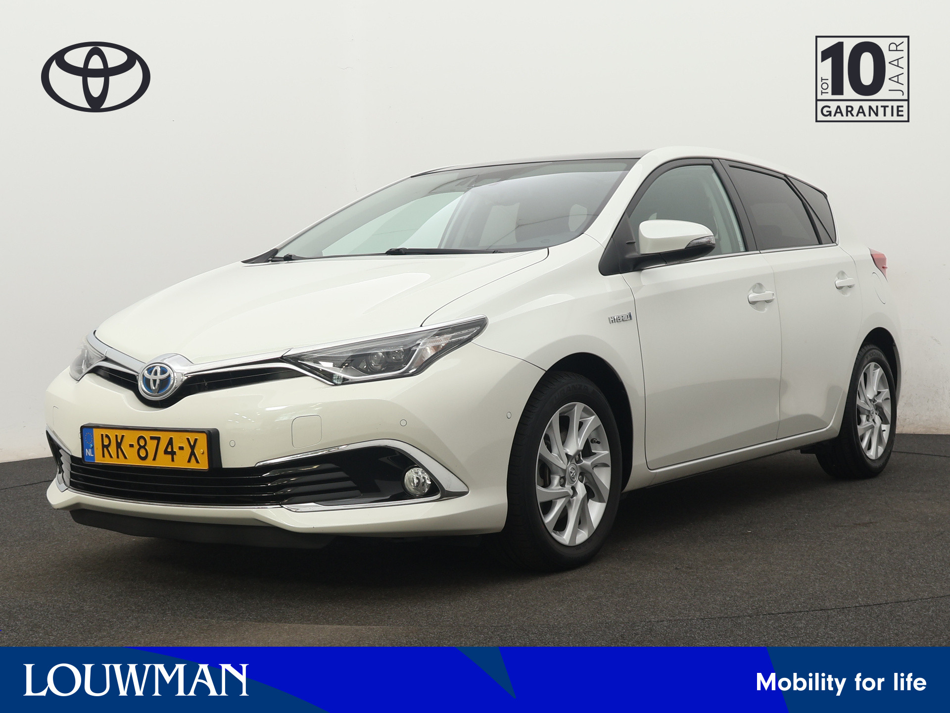 Toyota Auris 1.8 Hybrid Executive | Panoramadak |