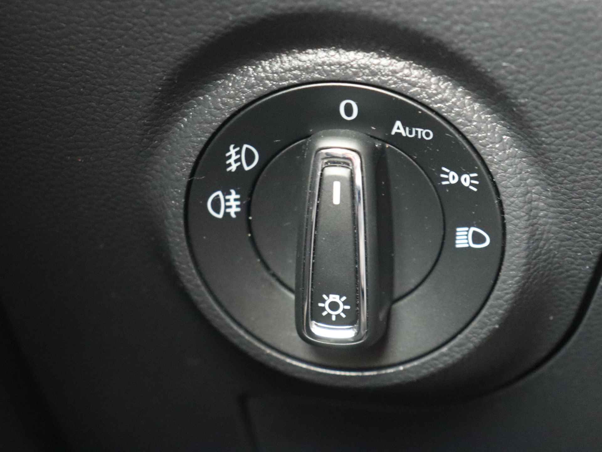 SEAT Arona 1.0 TSI Xcellence Automaat | Navigatie | Climate Control - 29/35