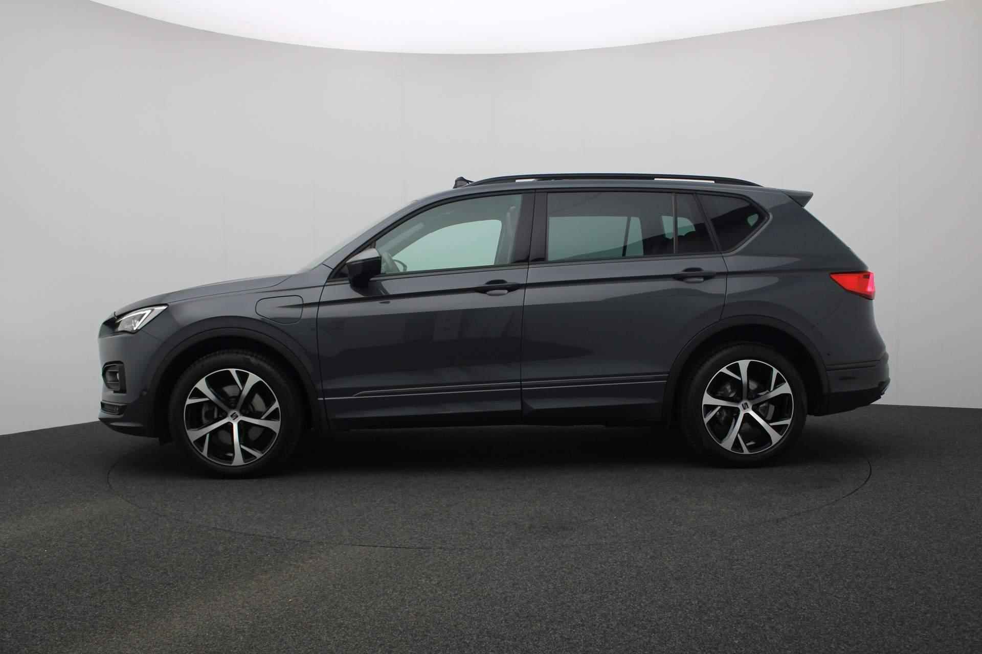 SEAT Tarraco 1.4 TSI 245PK DSG e-Hybrid PHEV FR | Pano | Trekhaak | Adaptief onderstel | Keyless | Navi | 360 camera | 19 inch | ACC - 21/47