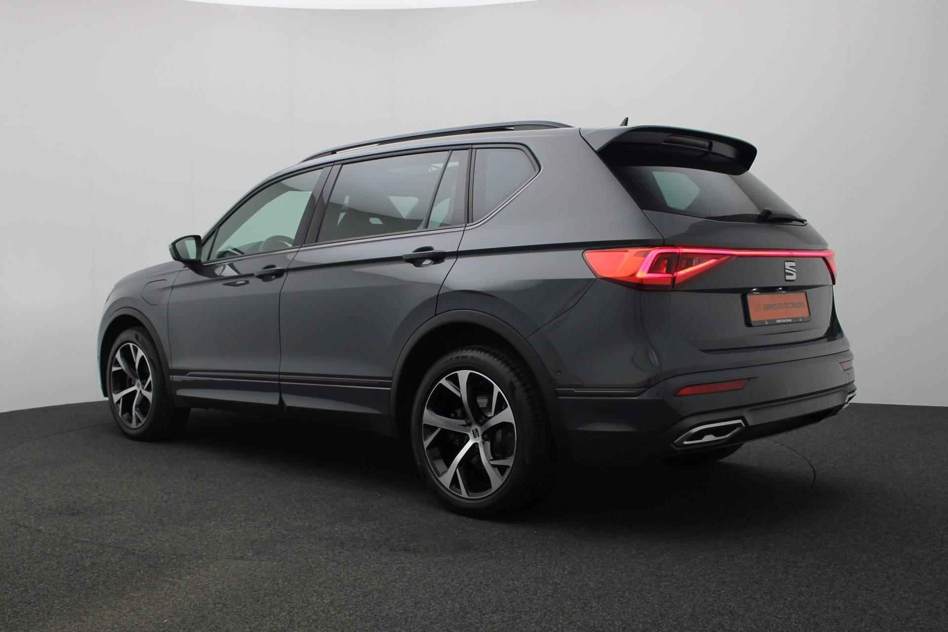 SEAT Tarraco 1.4 TSI 245PK DSG e-Hybrid PHEV FR | Pano | Trekhaak | Adaptief onderstel | Keyless | Navi | 360 camera | 19 inch | ACC - 39/47