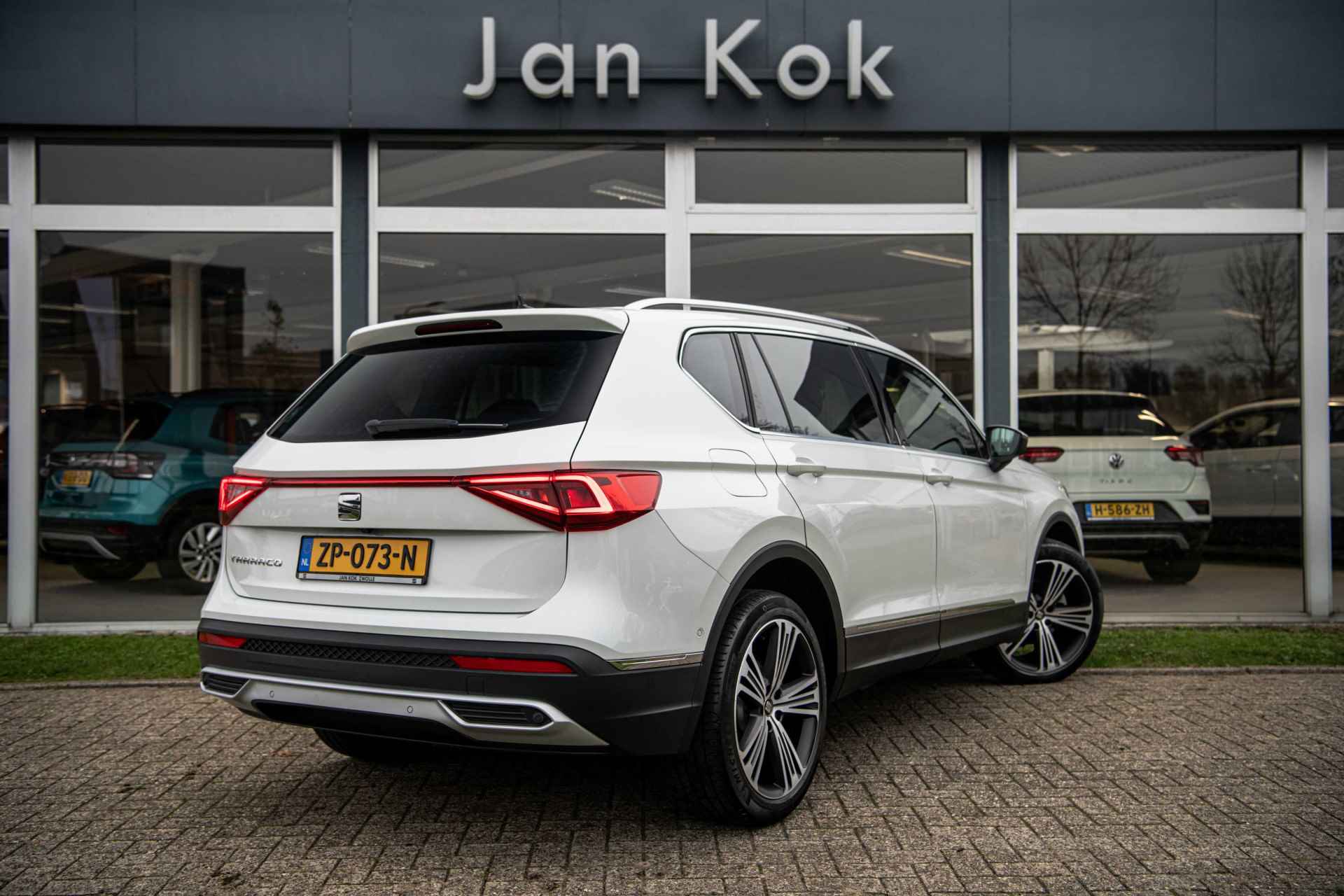 SEAT Tarraco 1.5 TSi 150 pk Xcellence 7p. | Camera | Winter | Blind Spot | Full LED - 4/51