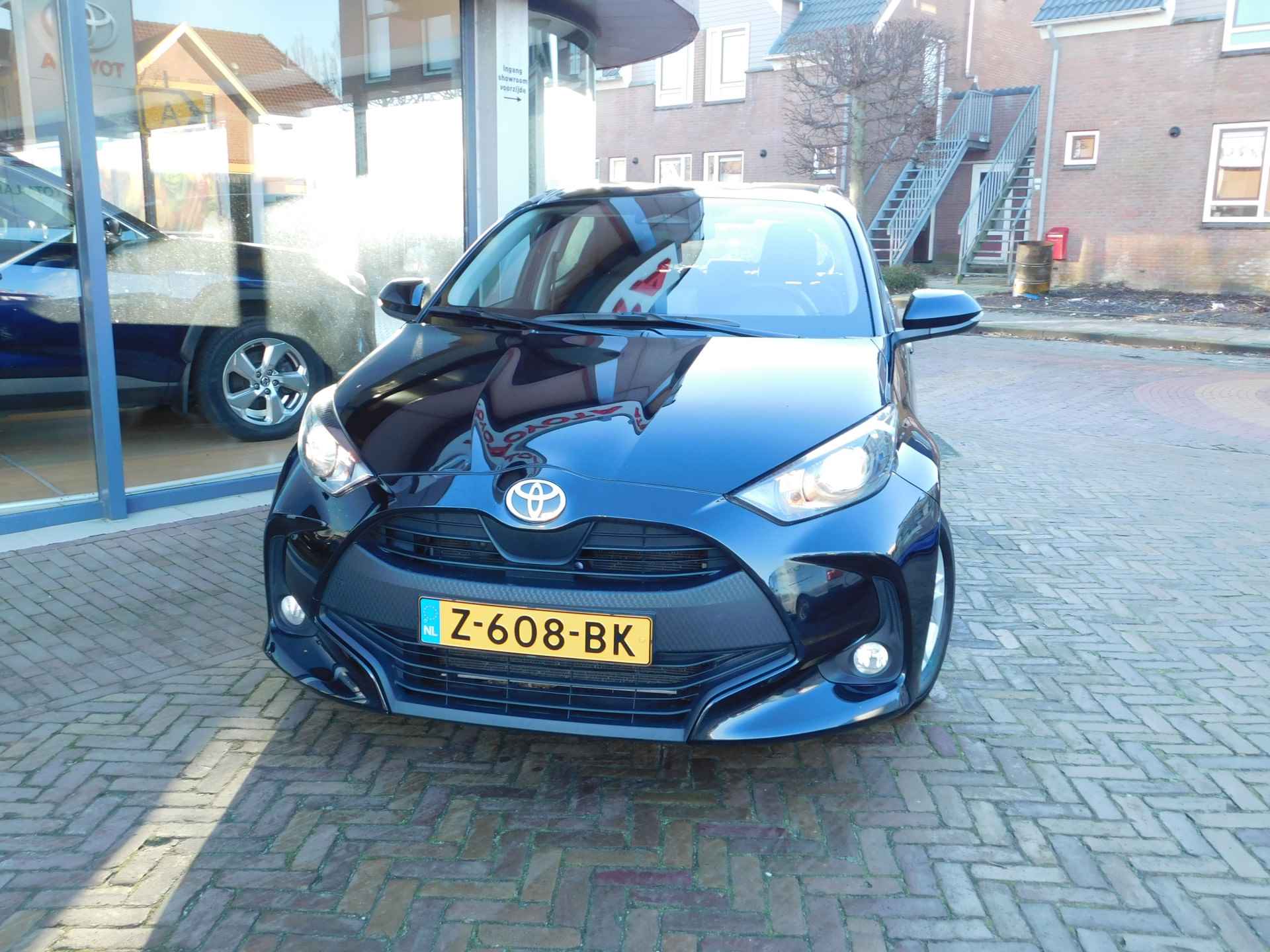 Toyota Yaris 1.5 Hybrid 115 Active | Achteruitrijcamera | LM Velgen | - 11/51