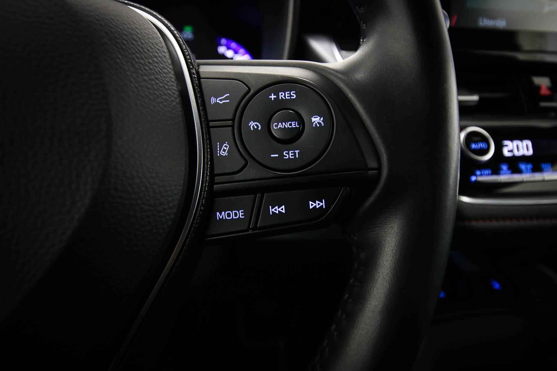 Toyota Corolla 2.0 Hybrid Premium | LED | HEAD-UP | HALF LEDER | JBL DAB | APPLE | CAMERA | 18" - 33/52