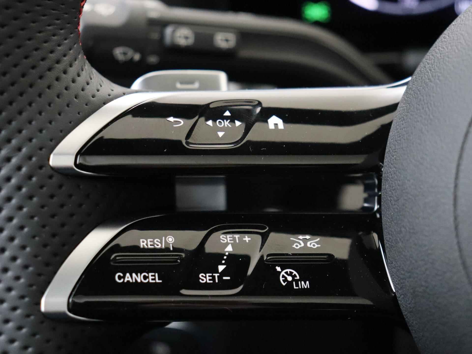 Mercedes-Benz GLA-klasse 250e AMG Line - Carplay - Premium Plus - Head-up Display - 360 graden camera - 16/35