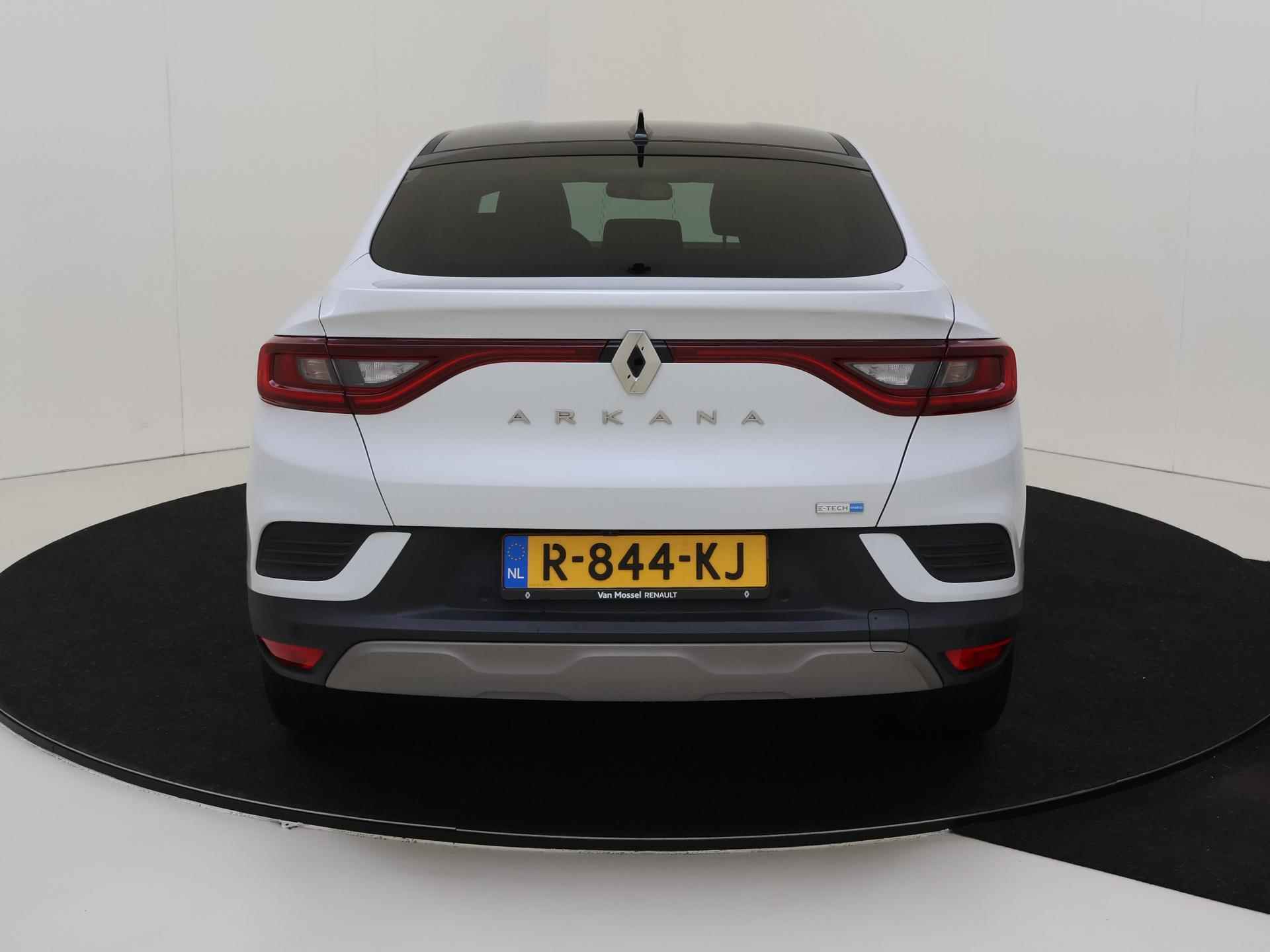 Renault Arkana 1.6 E-Tech Hybrid 145 Intens | Navigatie | Achteruitrijcamera | Carplay | Adaptive Cruise Control | Climate Control | Lichtmetalen velgen 18" - 8/26