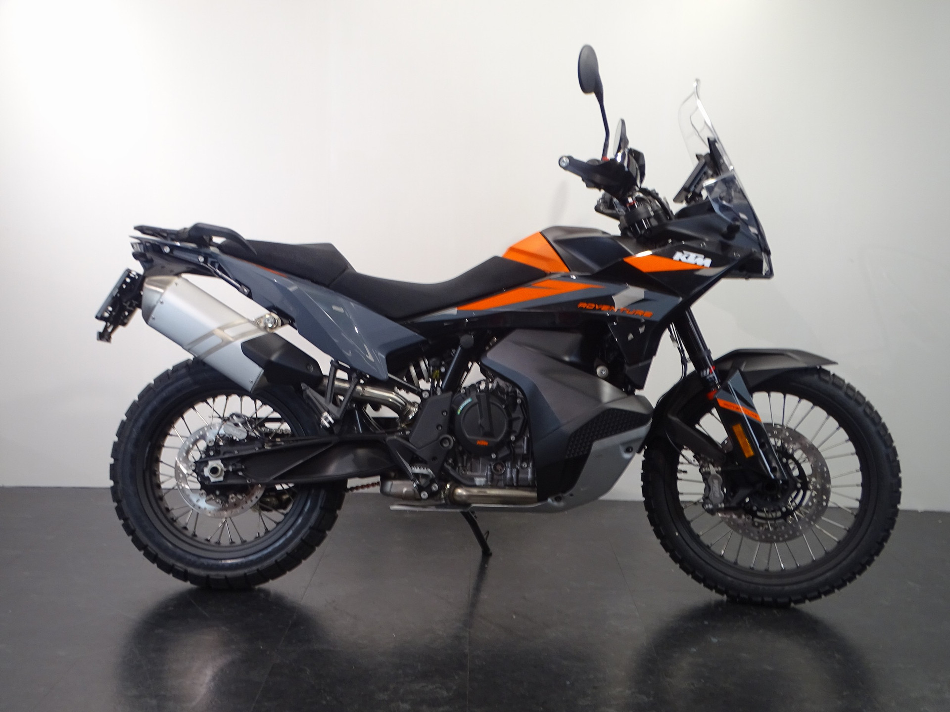 KTM 890 ADVENTURE